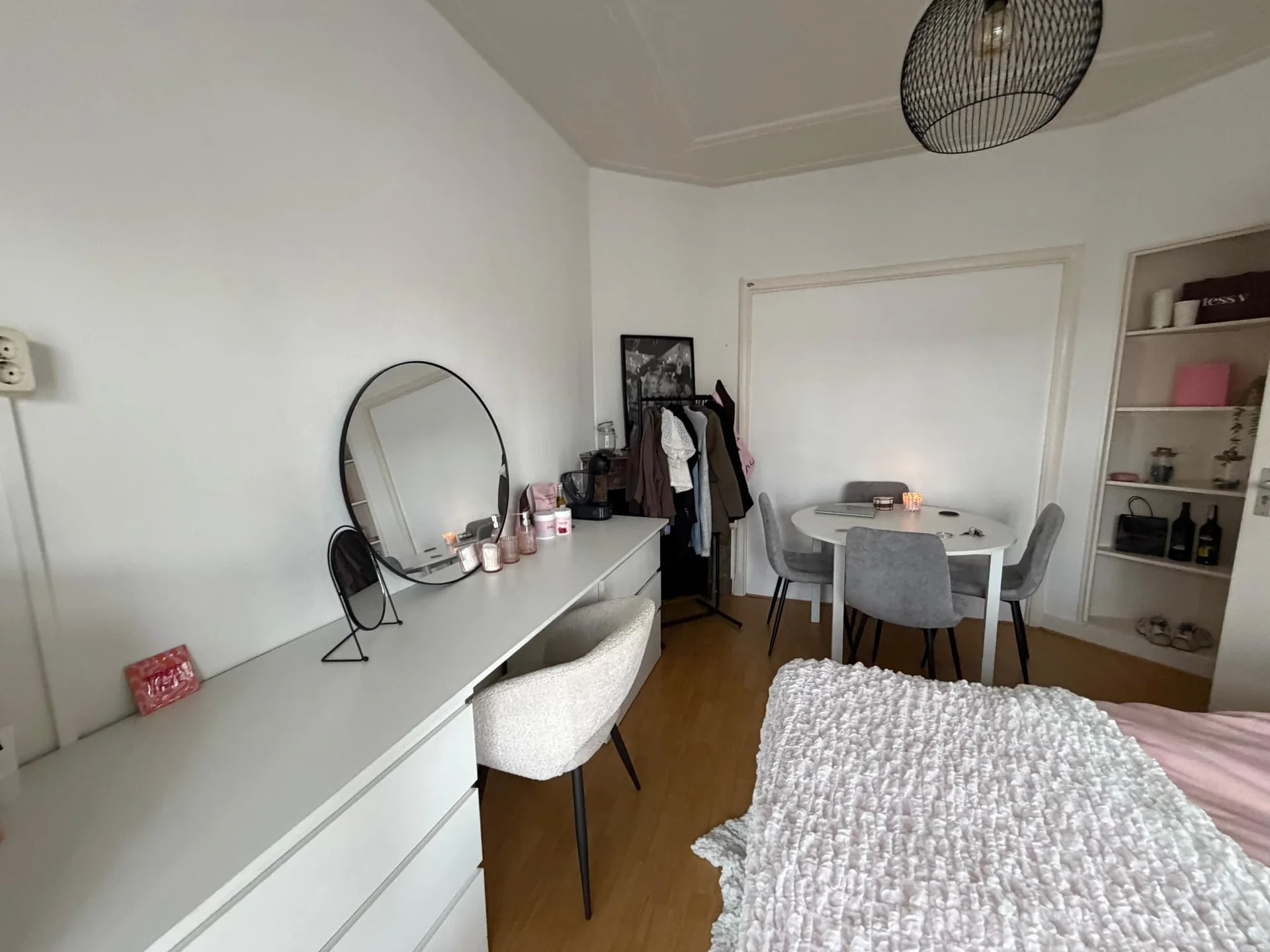 Foto van de Kamer gelegen aan de S.S. Rosensteinlaan in Groningen