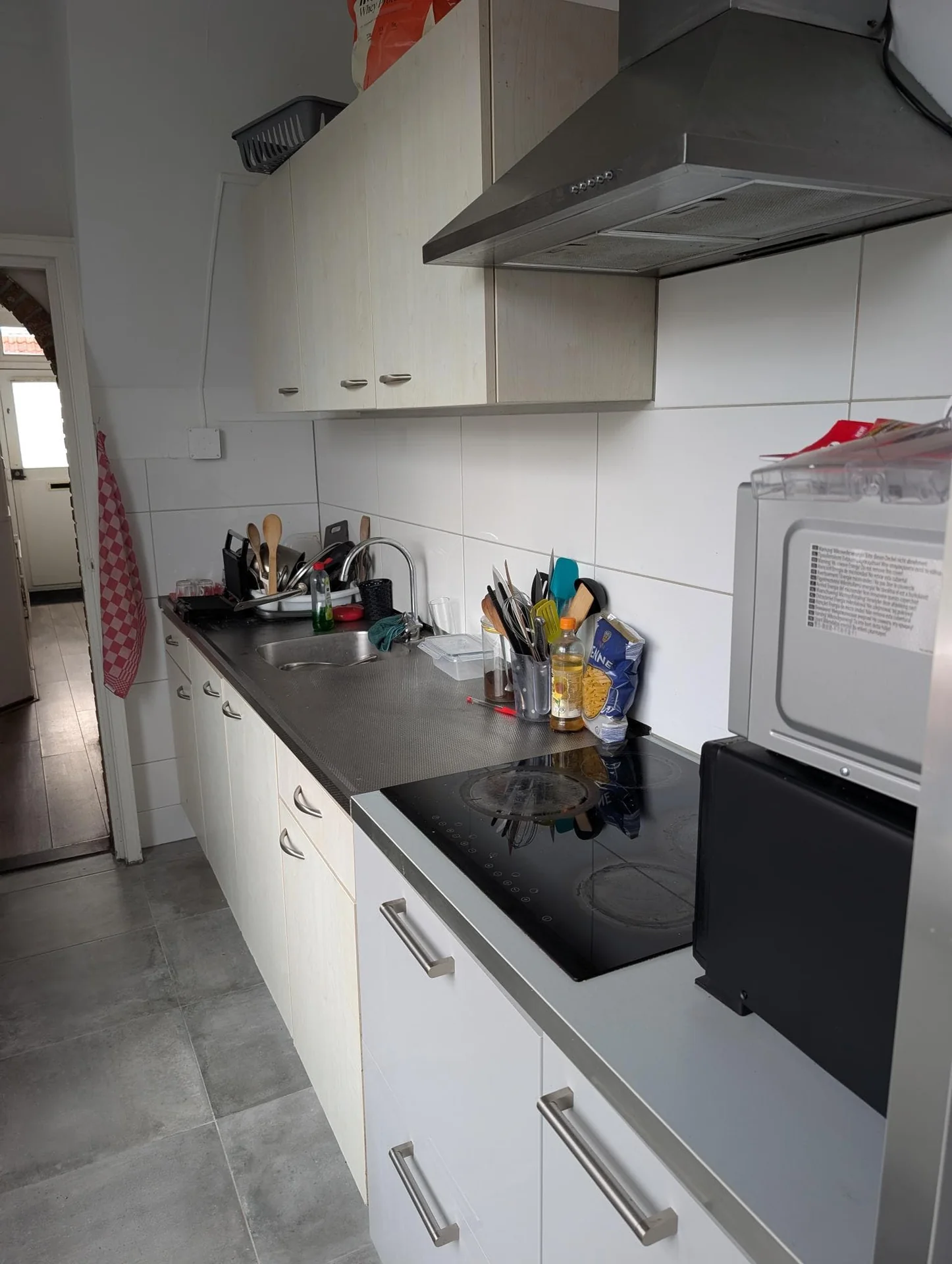 Foto van de Kamer gelegen aan de Dahliastraat in Leeuwarden