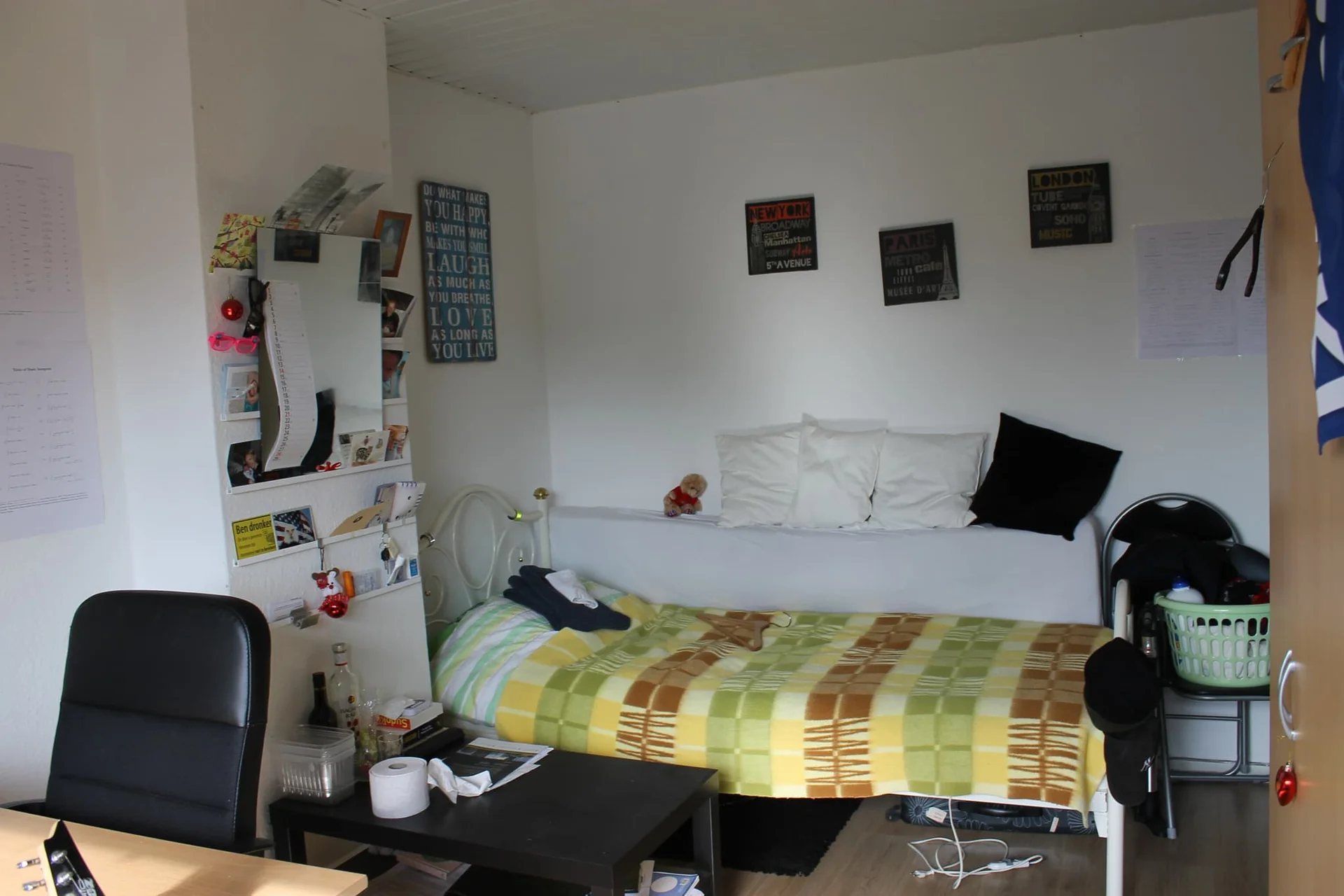 geblurde versie van de foto als achtergrond