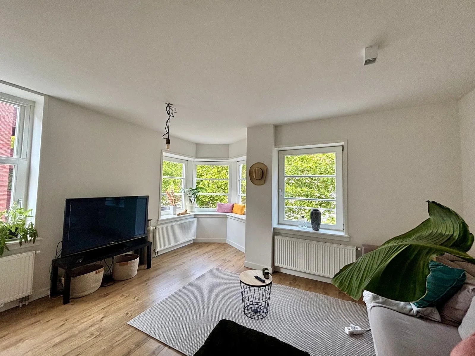 Foto van de Kamer gelegen aan de Pieter van der Doesstraat in Amsterdam