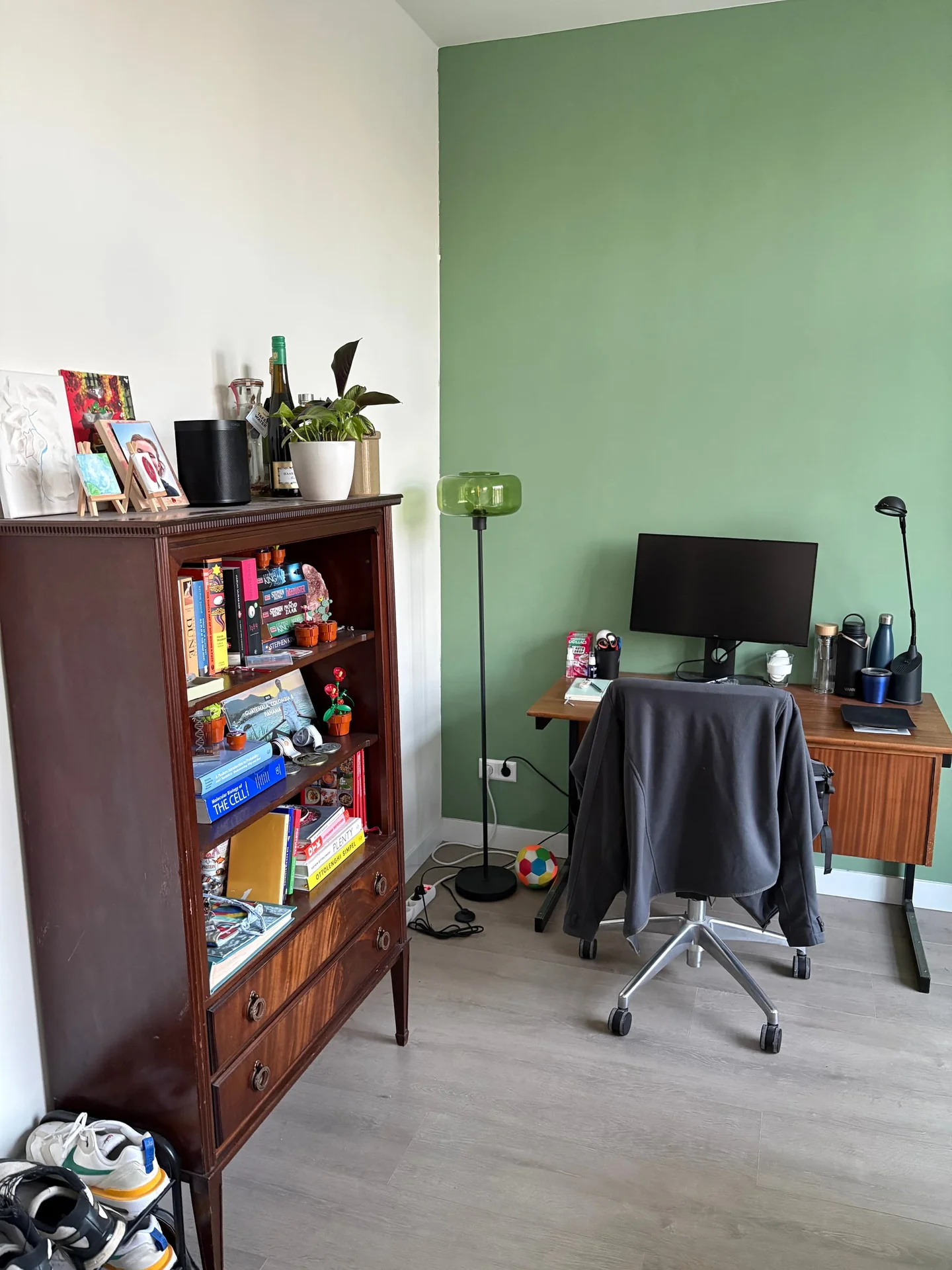 geblurde versie van de foto als achtergrond