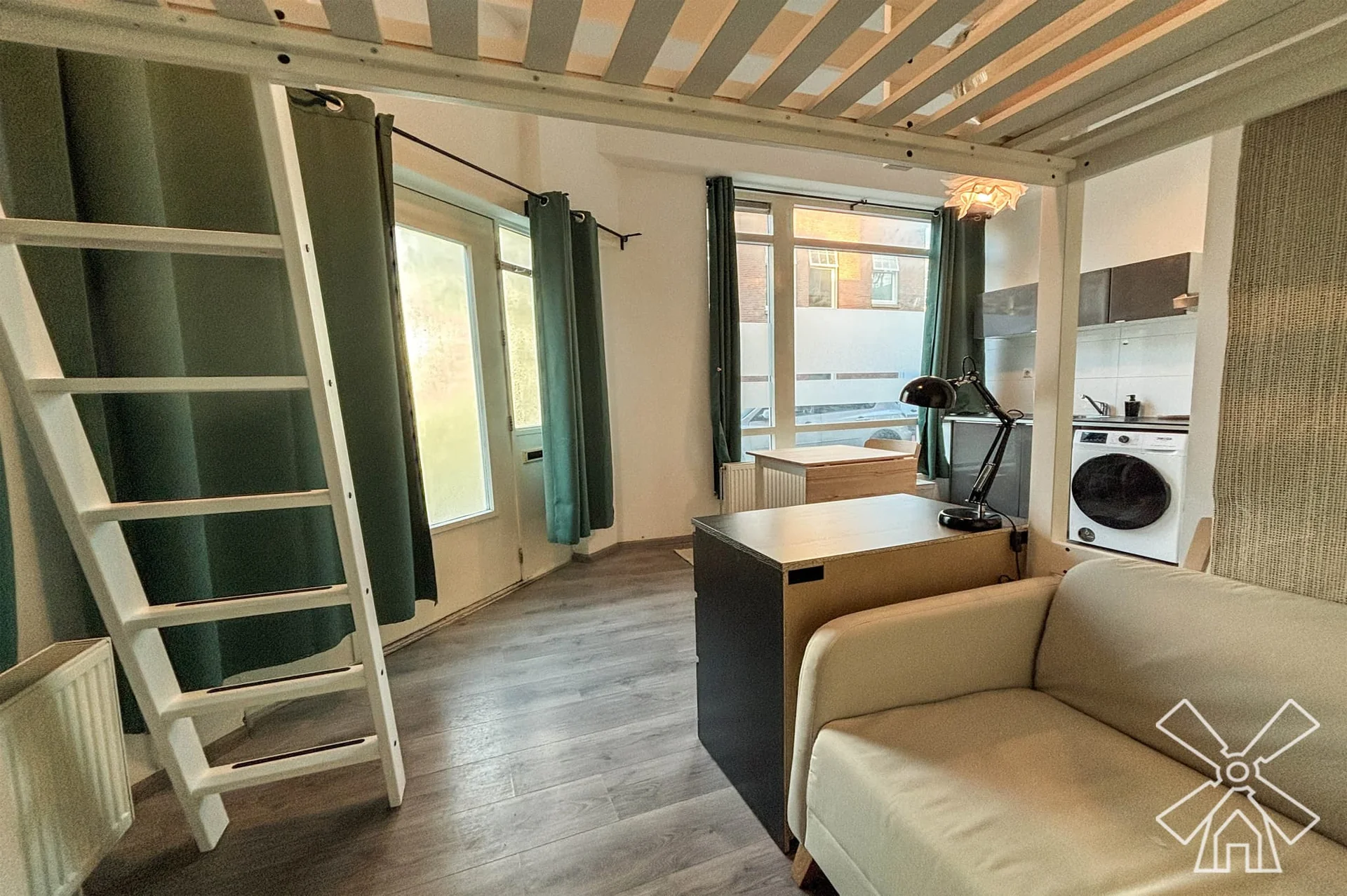 Foto van de Studio gelegen aan de Gouwestraat in Den Haag