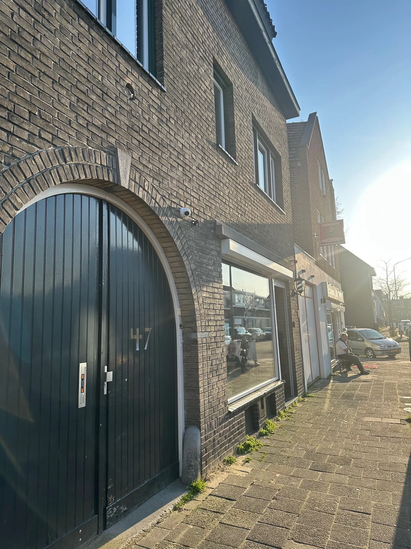 geblurde versie van de foto als achtergrond