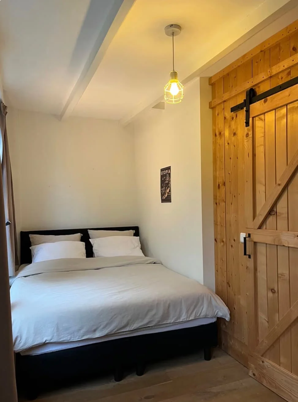 Foto van de Kamer gelegen aan de Lijnbaansgracht in Amsterdam