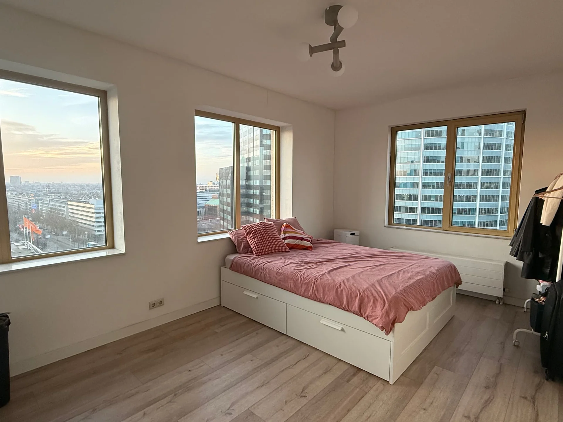 Foto van de Kamer gelegen aan de Blaak in Rotterdam