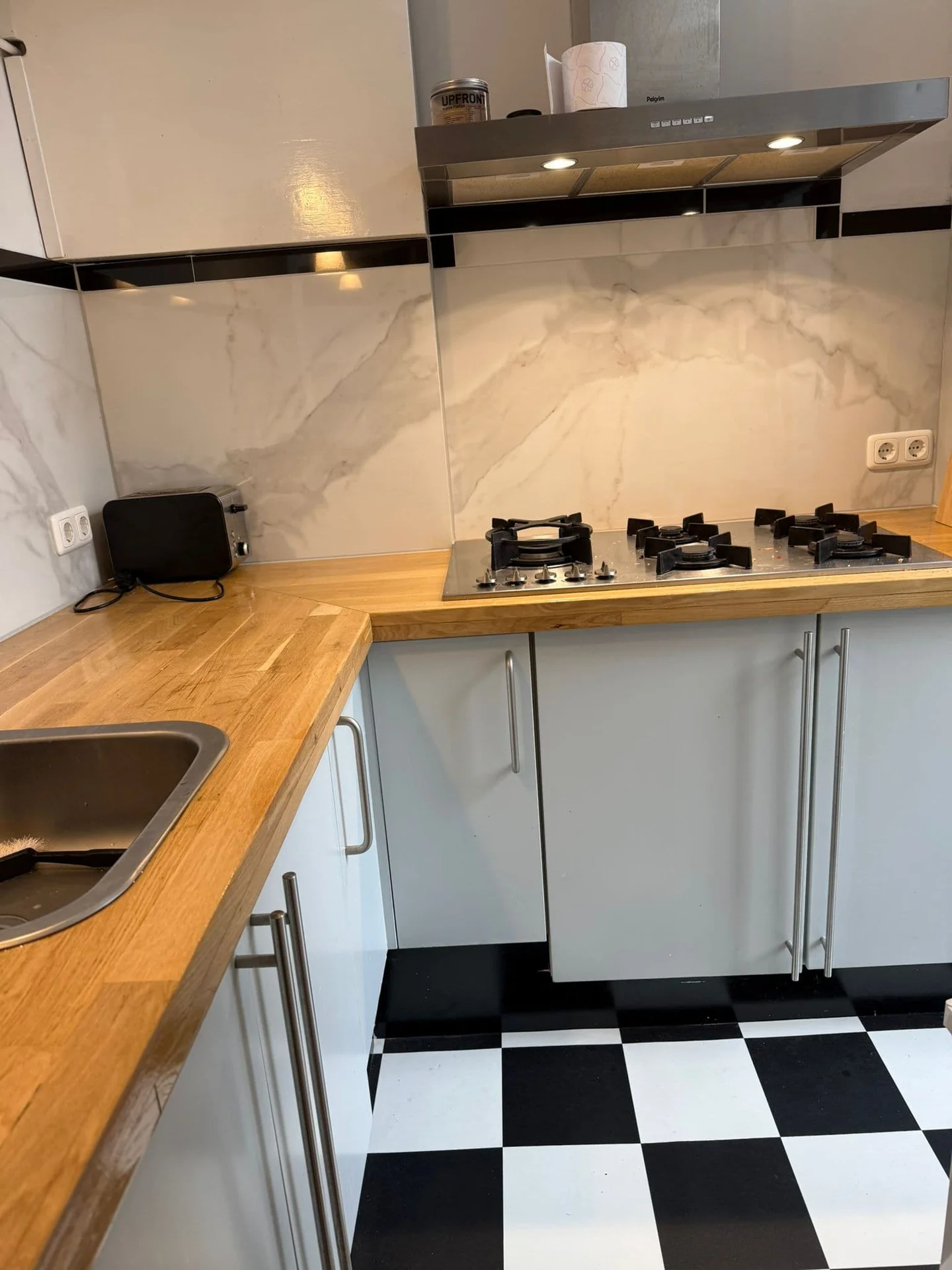 Foto van de Kamer gelegen aan de Tweede Willemstraat in Groningen