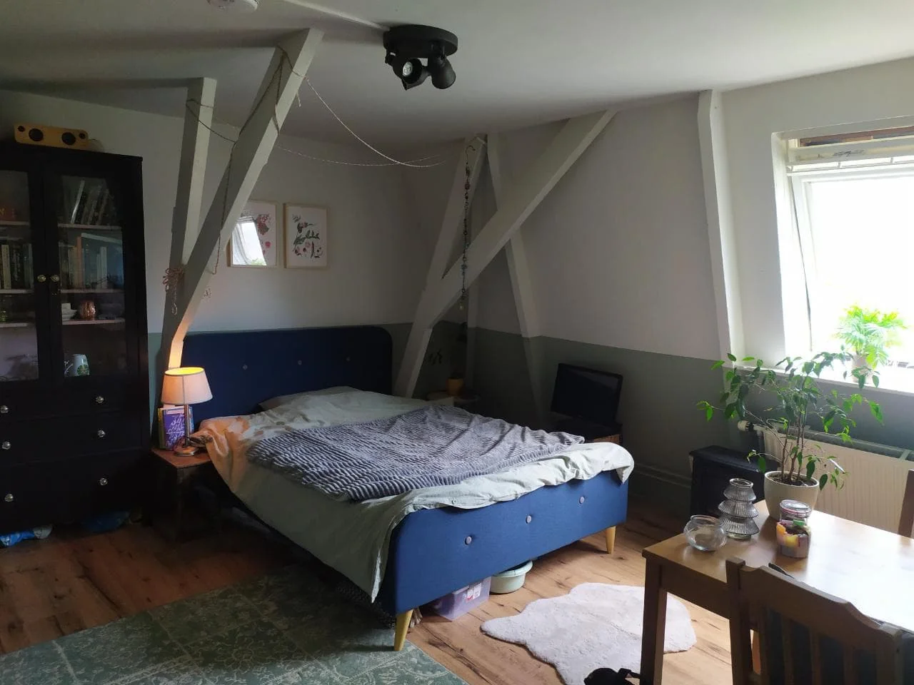 Foto van de Kamer gelegen aan de Helper Westsingel in Groningen