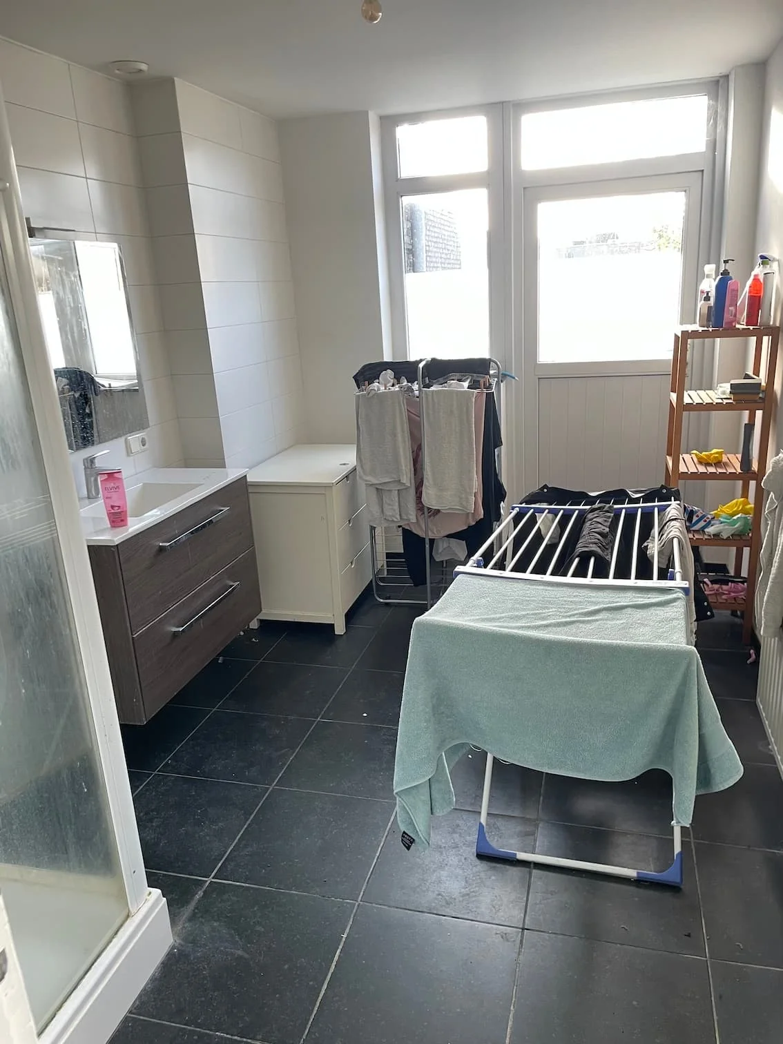 geblurde versie van de foto als achtergrond