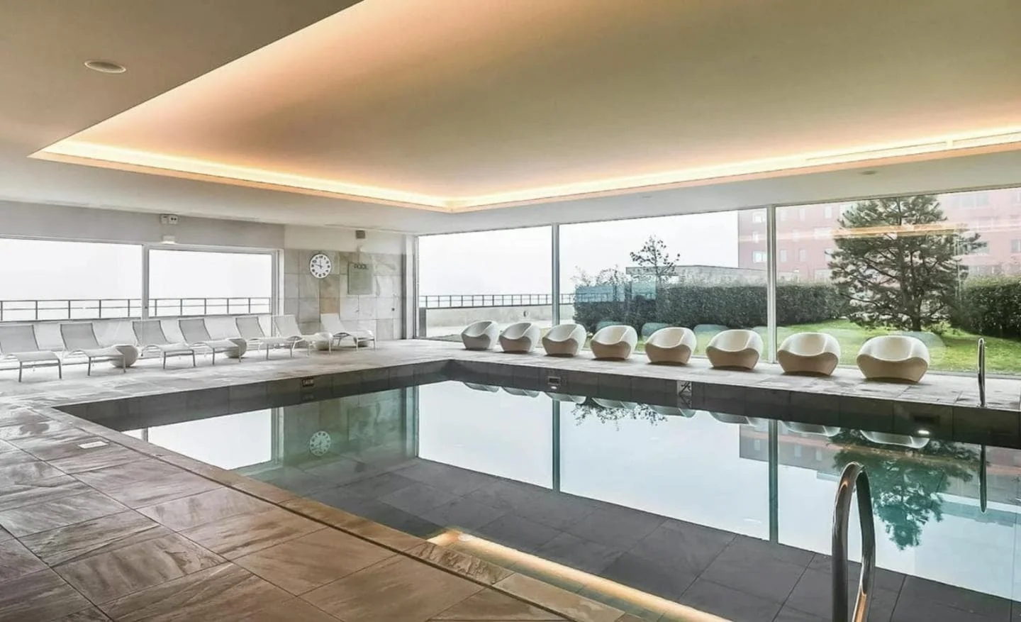 Foto van de Kamer gelegen aan de Van der Hoevenplein in Rotterdam