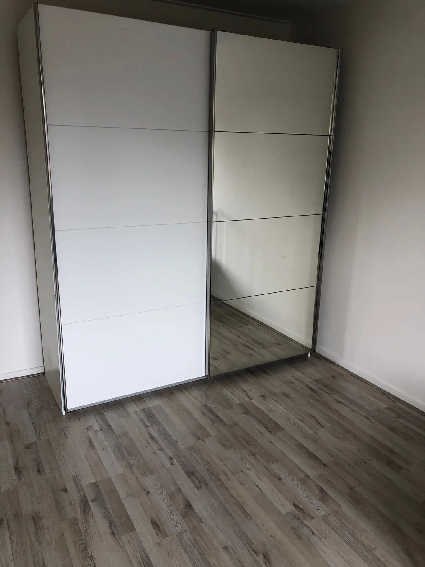 Foto van de Kamer gelegen aan de Pedro de Medinalaan in Amsterdam