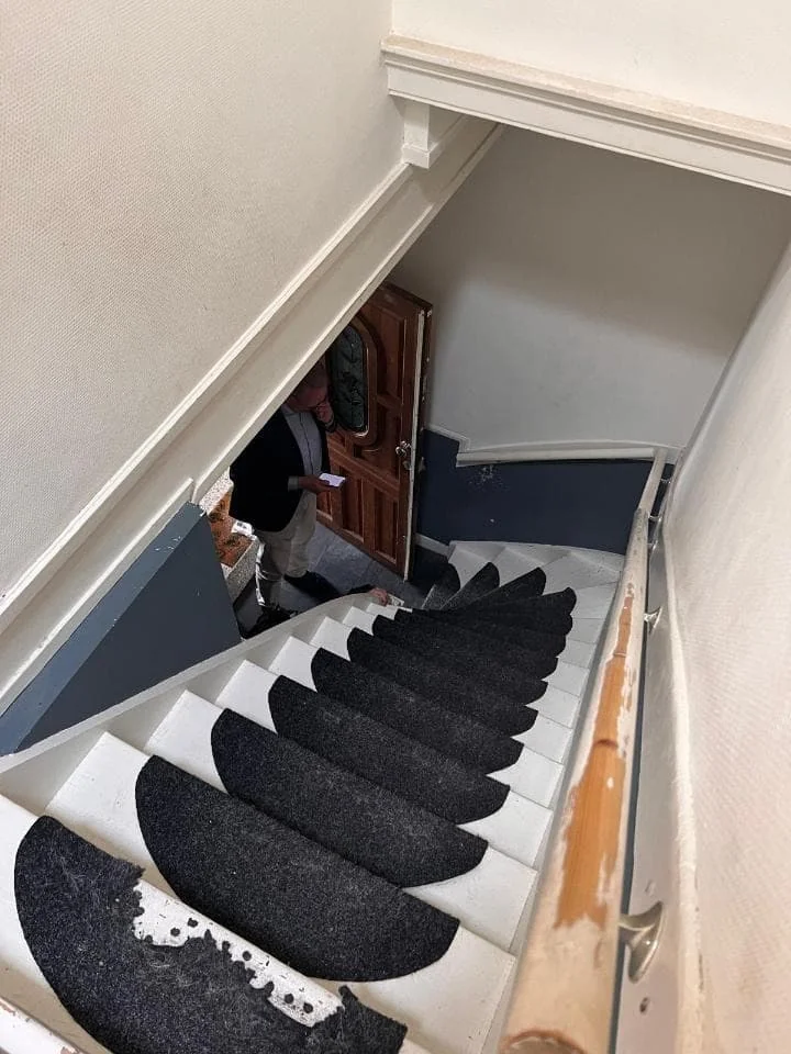 geblurde versie van de foto als achtergrond