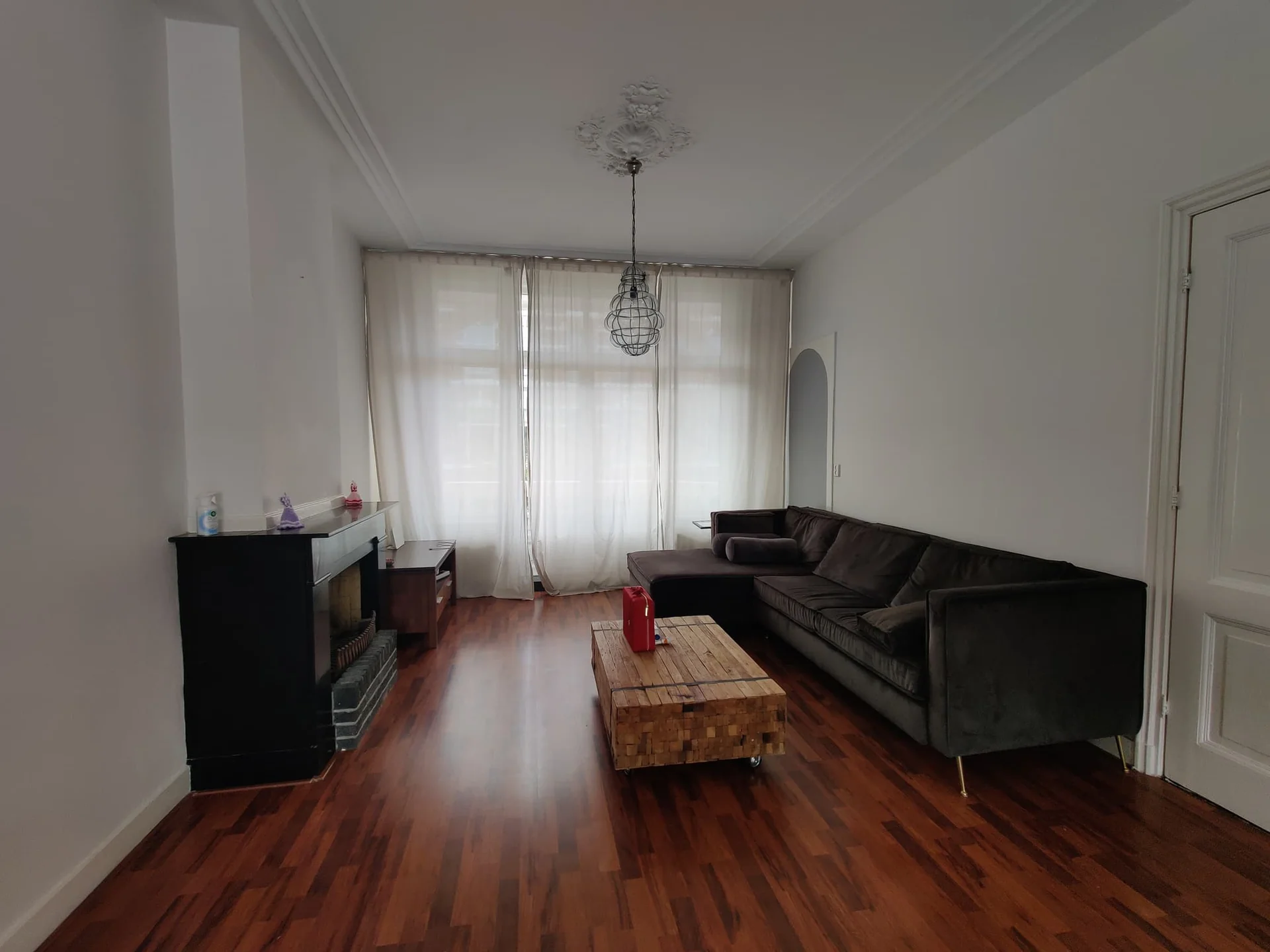 geblurde versie van de foto als achtergrond