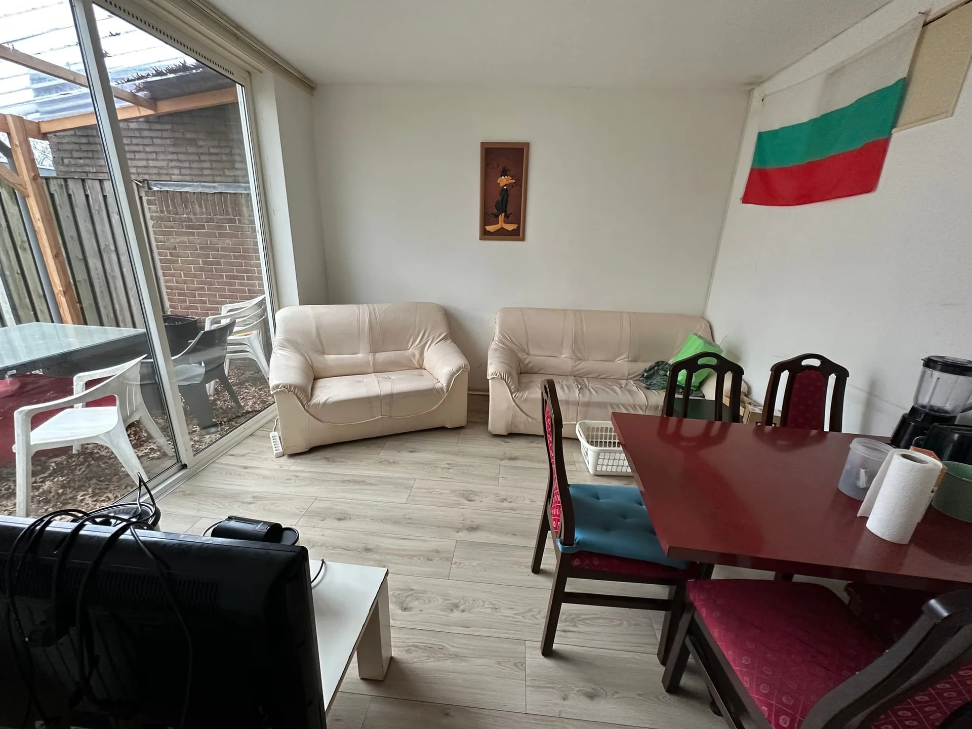 geblurde versie van de foto als achtergrond