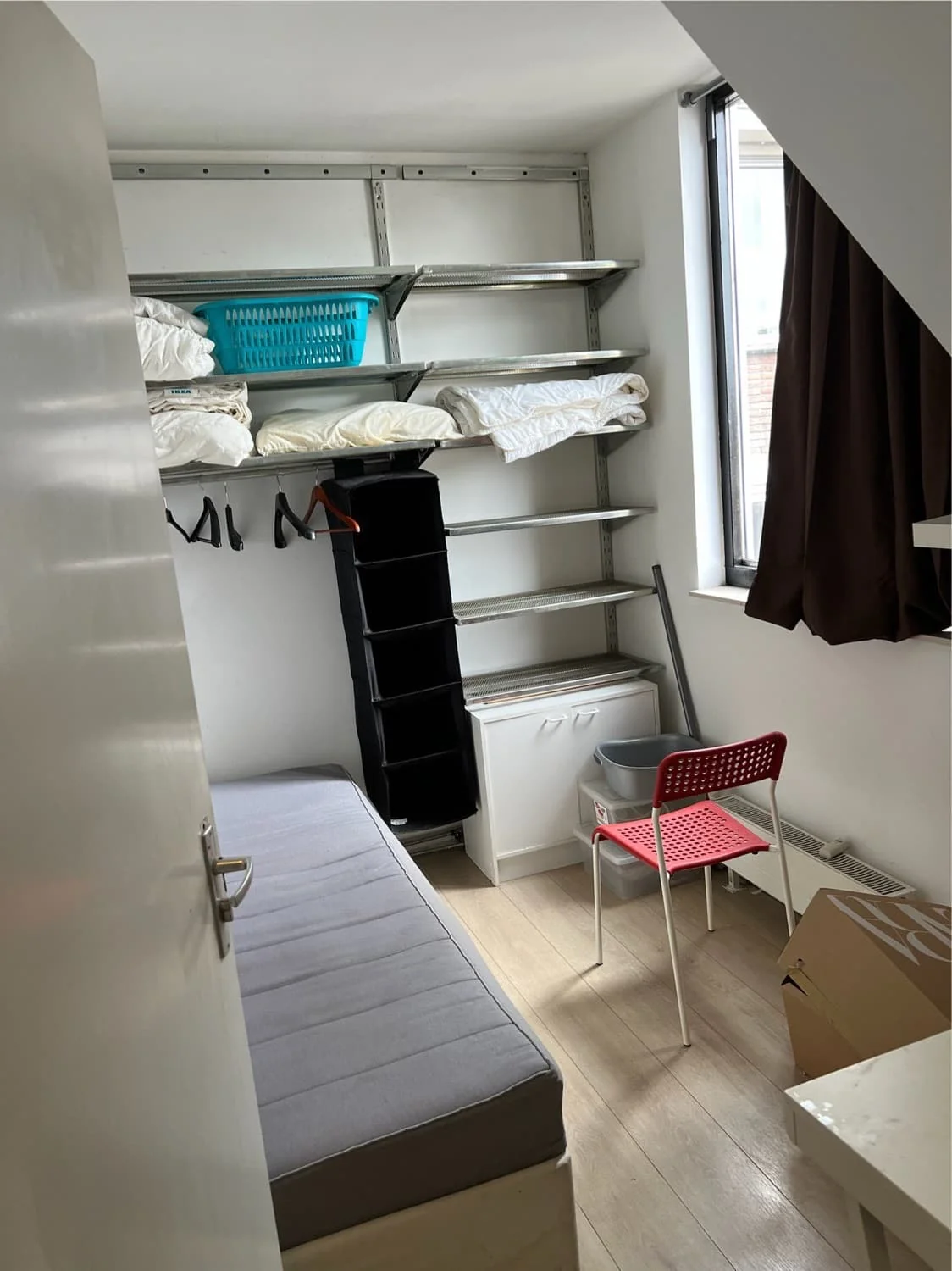 Foto van de Kamer gelegen aan de Meester Marrestraat in Rotterdam