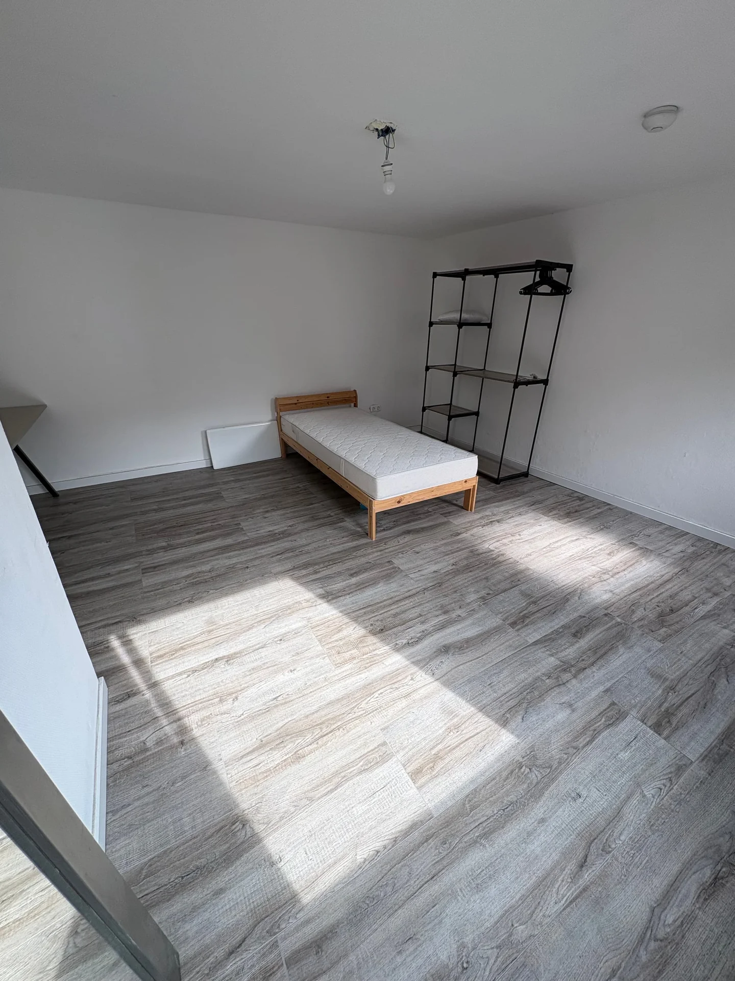 Foto van de Kamer gelegen aan de Enschedesestraat in Hengelo