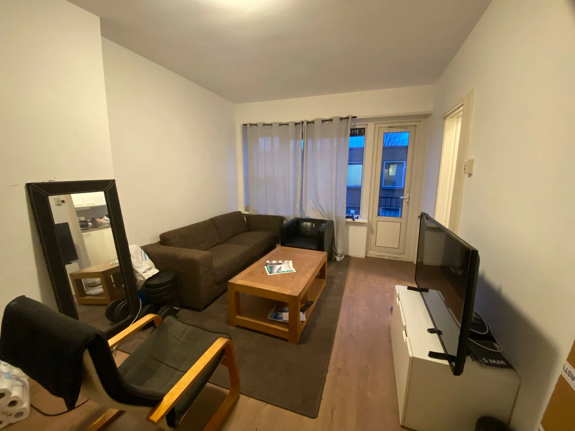 Foto van de Kamer gelegen aan de Belgischestraat in Rotterdam