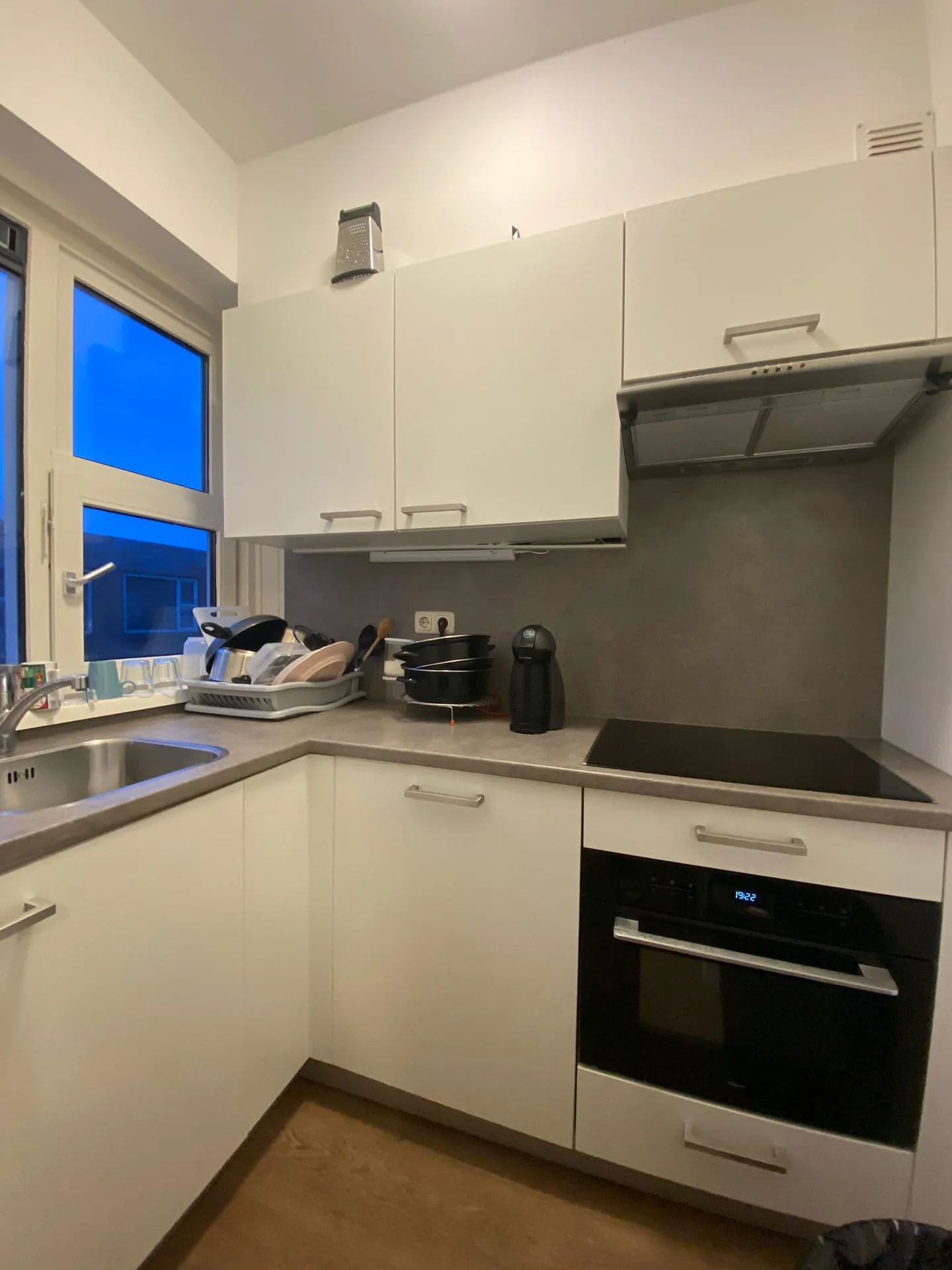 Foto van de Kamer gelegen aan de Belgischestraat in Rotterdam