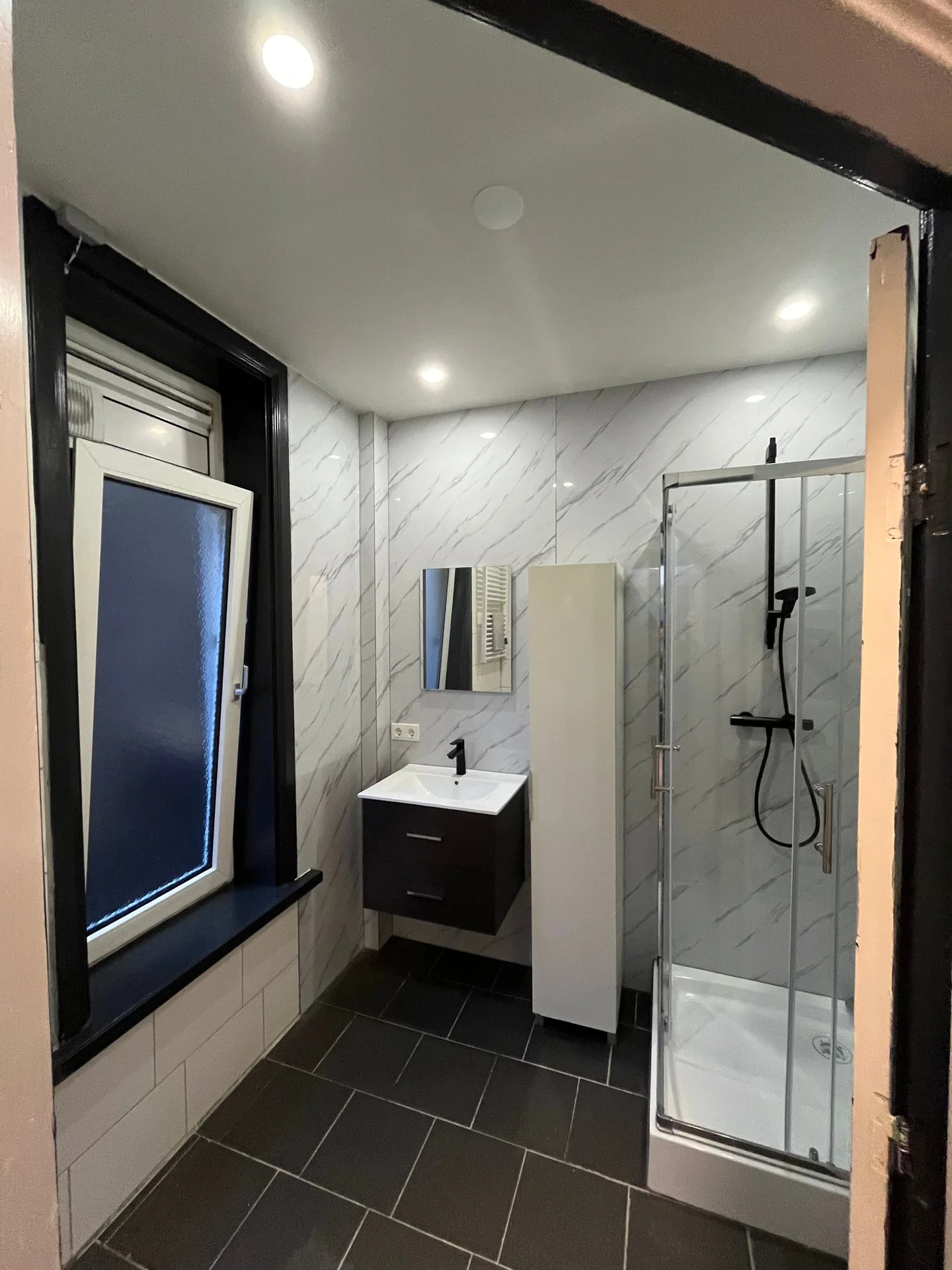 Foto van de Kamer gelegen aan de Amalia van Solmsstraat in Groningen