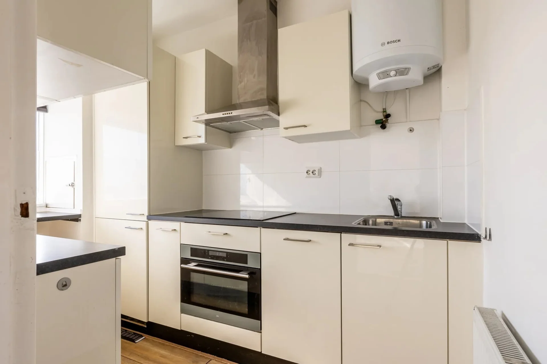 geblurde versie van de foto als achtergrond