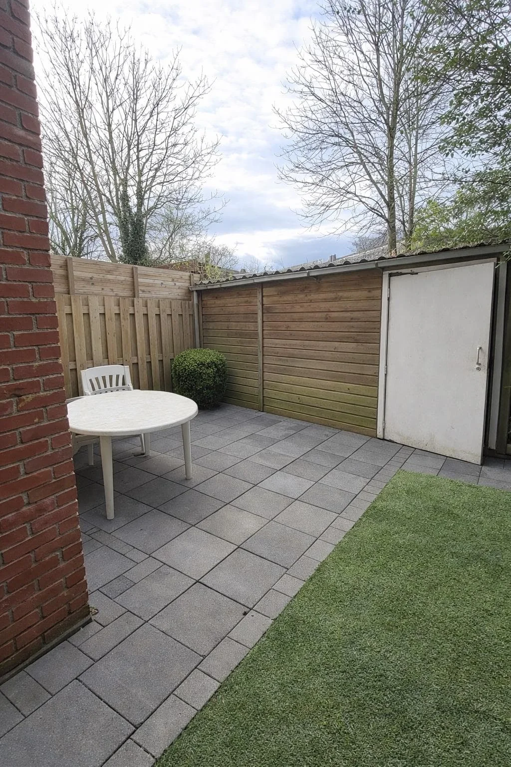 Foto van de Kamer gelegen aan de Mutua Fidesstraat in Groningen