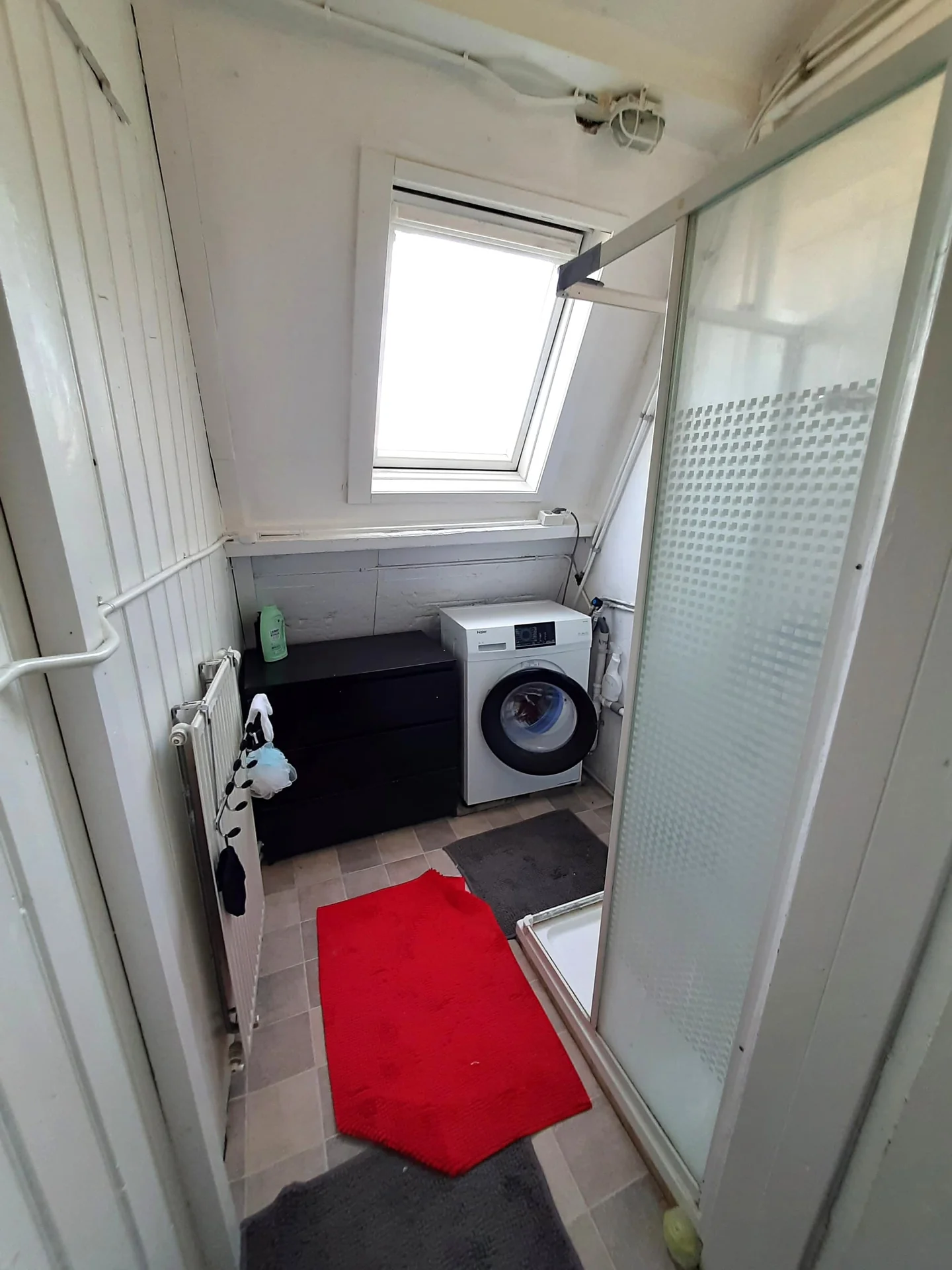 Foto van de Kamer gelegen aan de Waldeck Pyrmontstraat in Haarlem