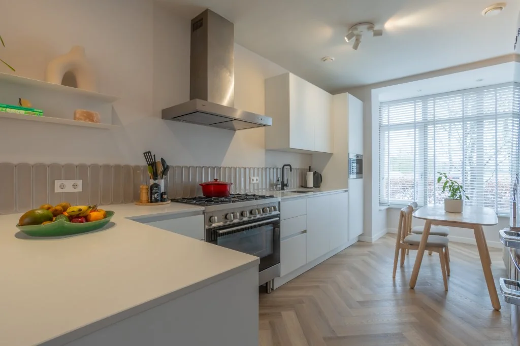 geblurde versie van de foto als achtergrond