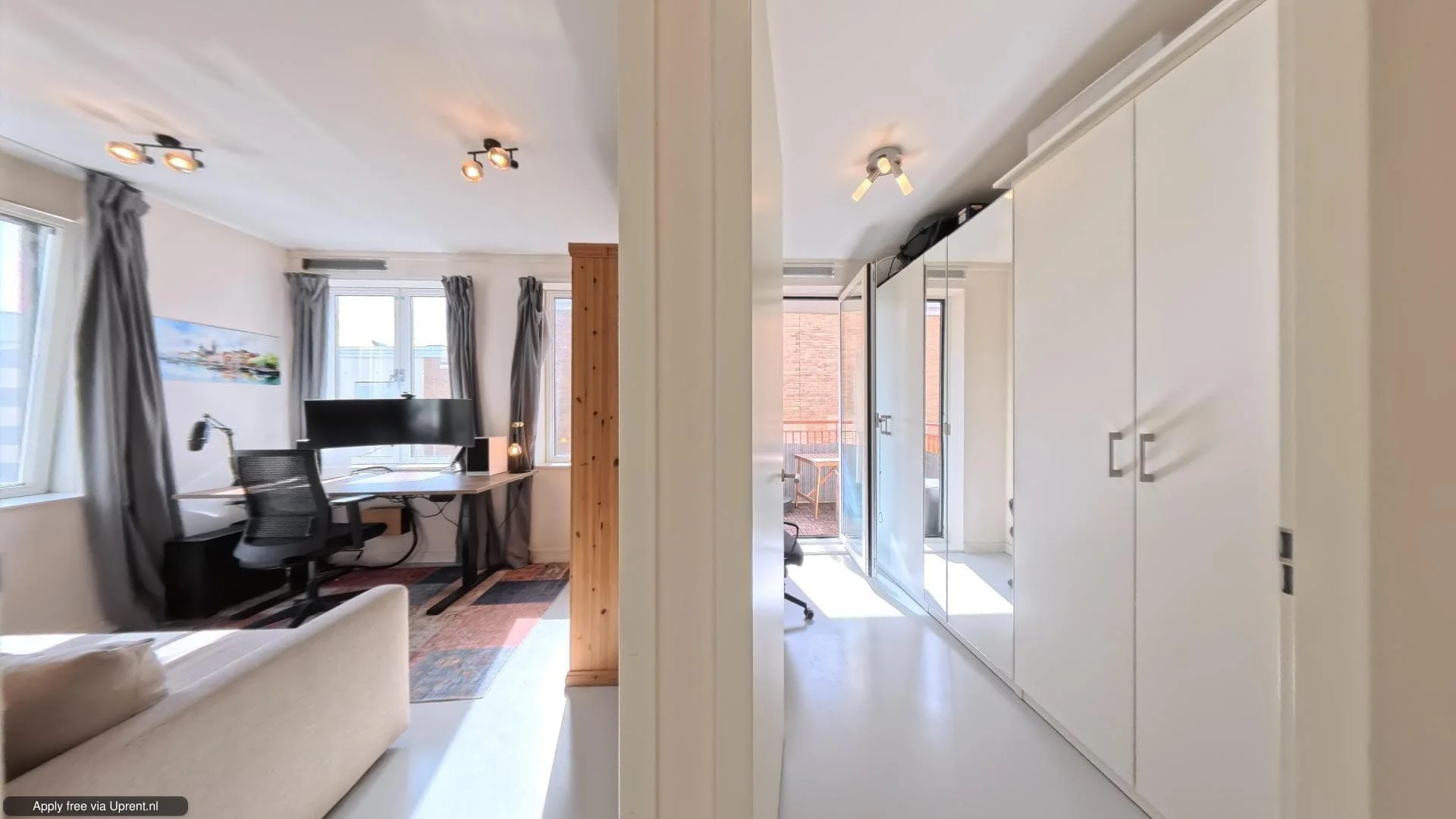 geblurde versie van de foto als achtergrond