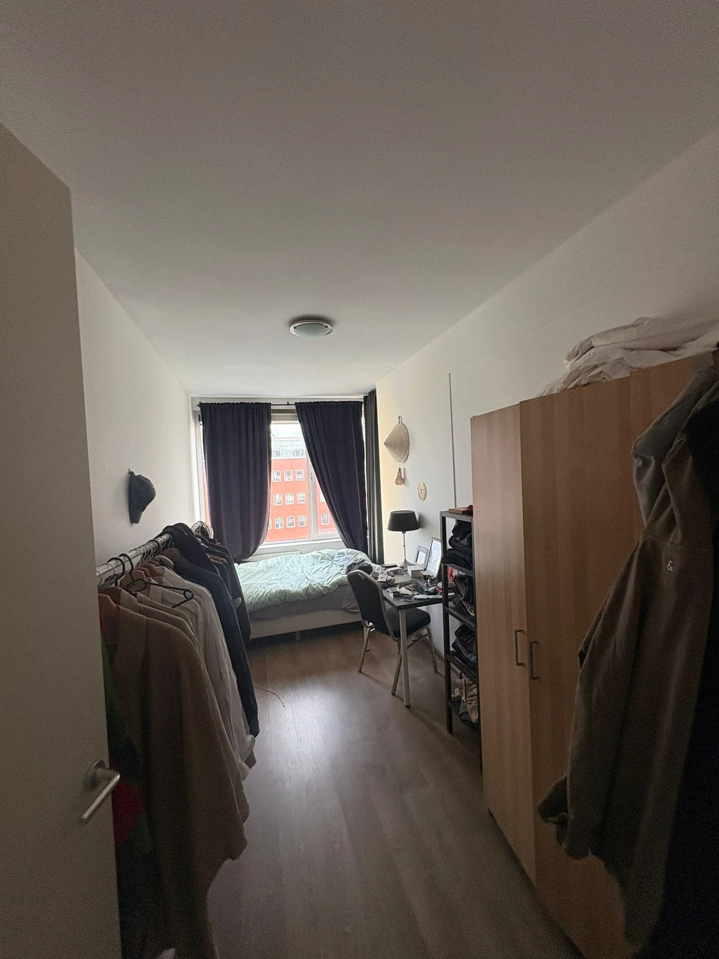 Foto van de Kamer gelegen aan de Koningin Wilhelminaplein in Amsterdam