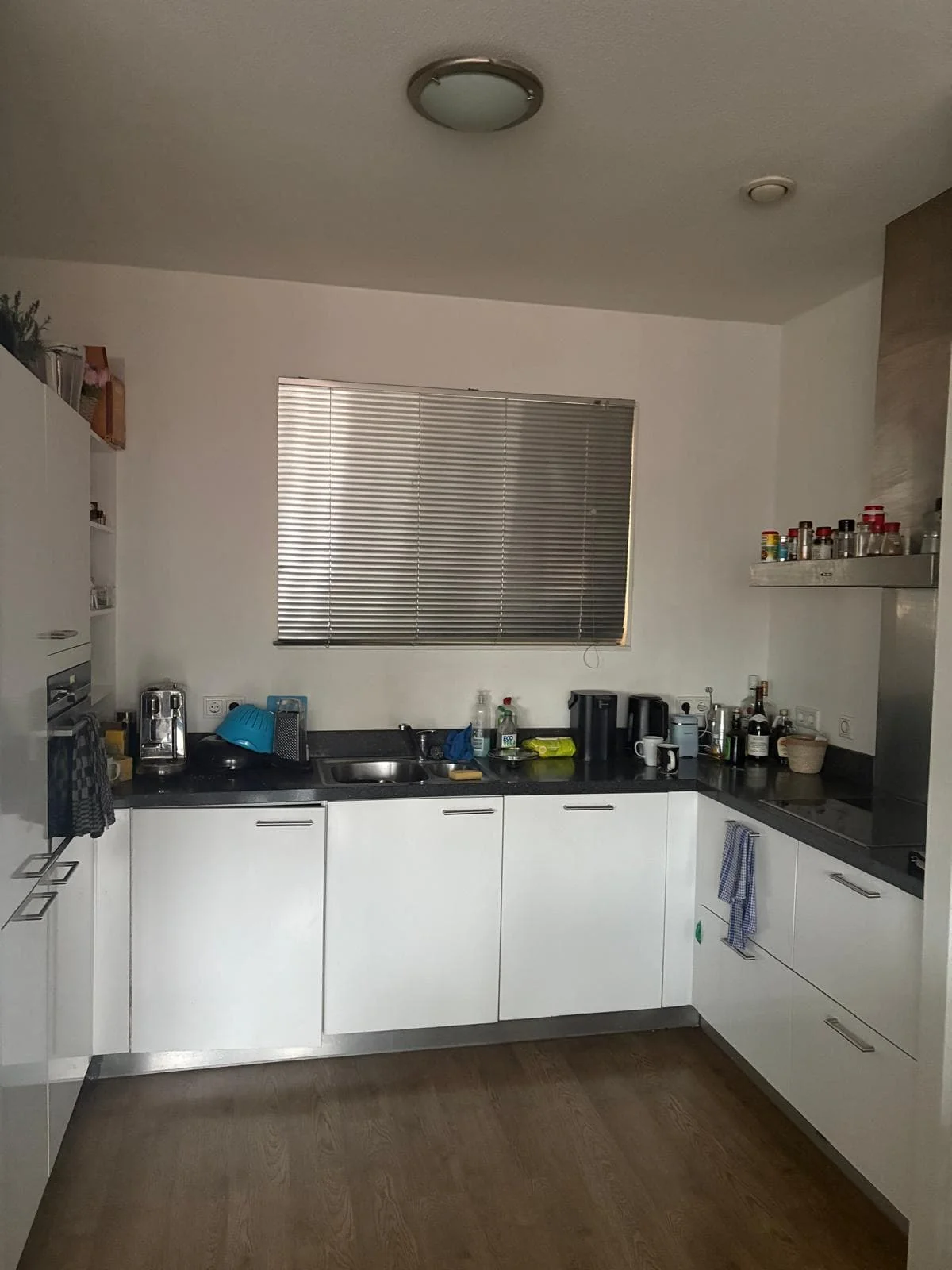 Foto van de Kamer gelegen aan de Koningin Wilhelminaplein in Amsterdam