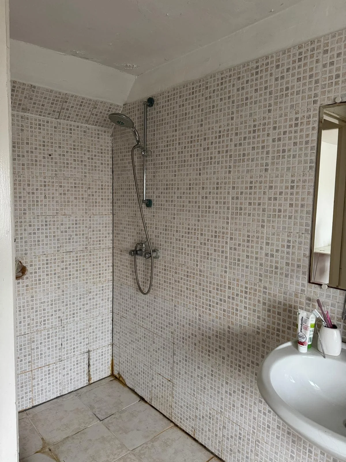 Foto van de Kamer gelegen aan de Van Cittersstraat in Rotterdam