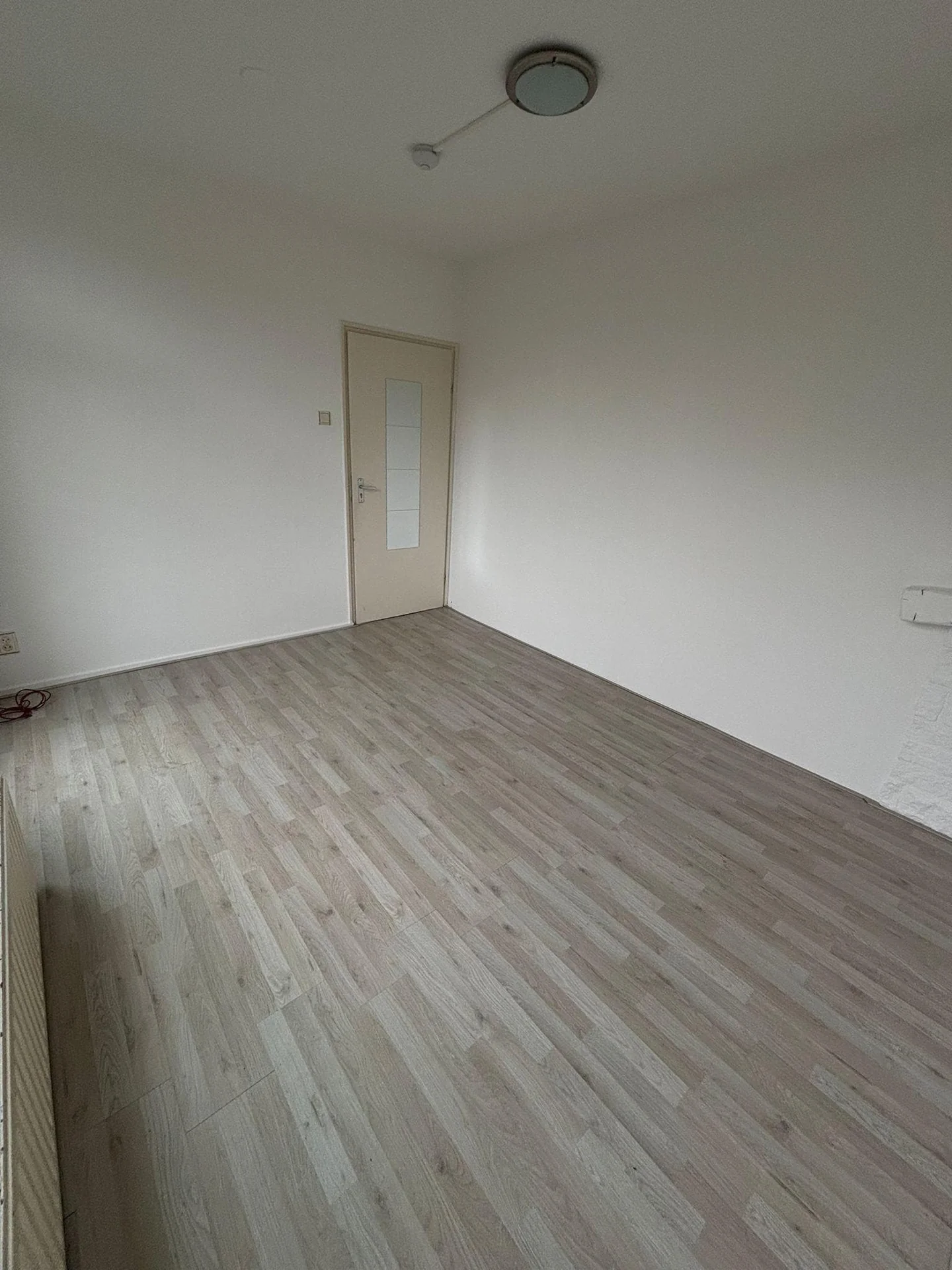 Foto van de Kamer gelegen aan de Baron van Lamsweerdelaan in Tilburg