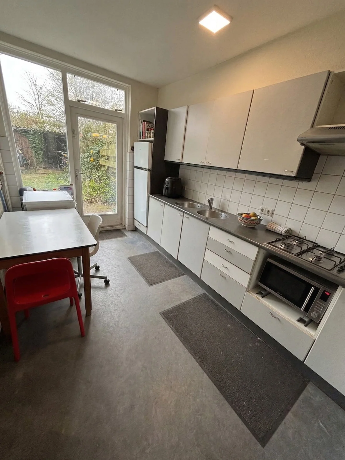 Foto van de Kamer gelegen aan de Baron van Lamsweerdelaan in Tilburg