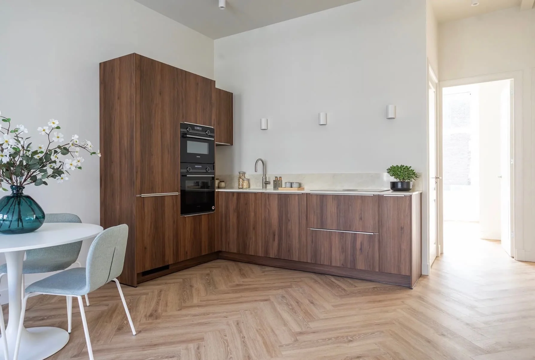 geblurde versie van de foto als achtergrond