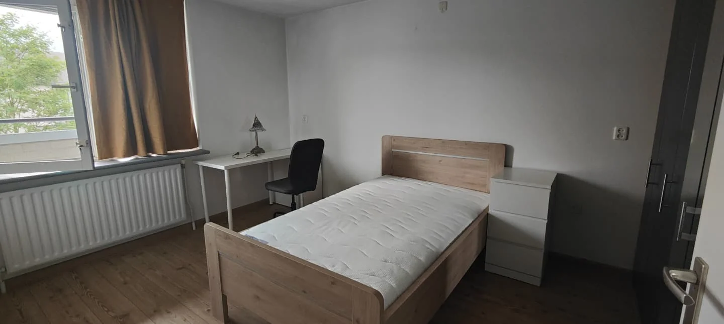Foto van de Appartement gelegen aan de Aartsbisschop Romerostraat in Utrecht