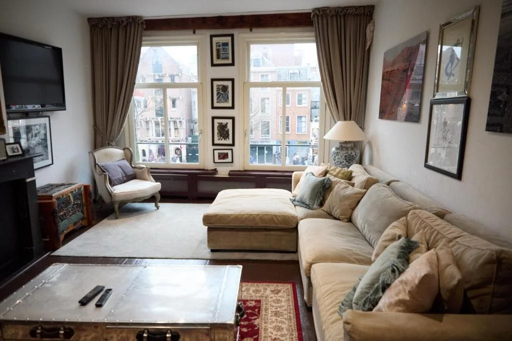 Foto van de Appartement gelegen aan de Oudezijds Voorburgwal in Amsterdam