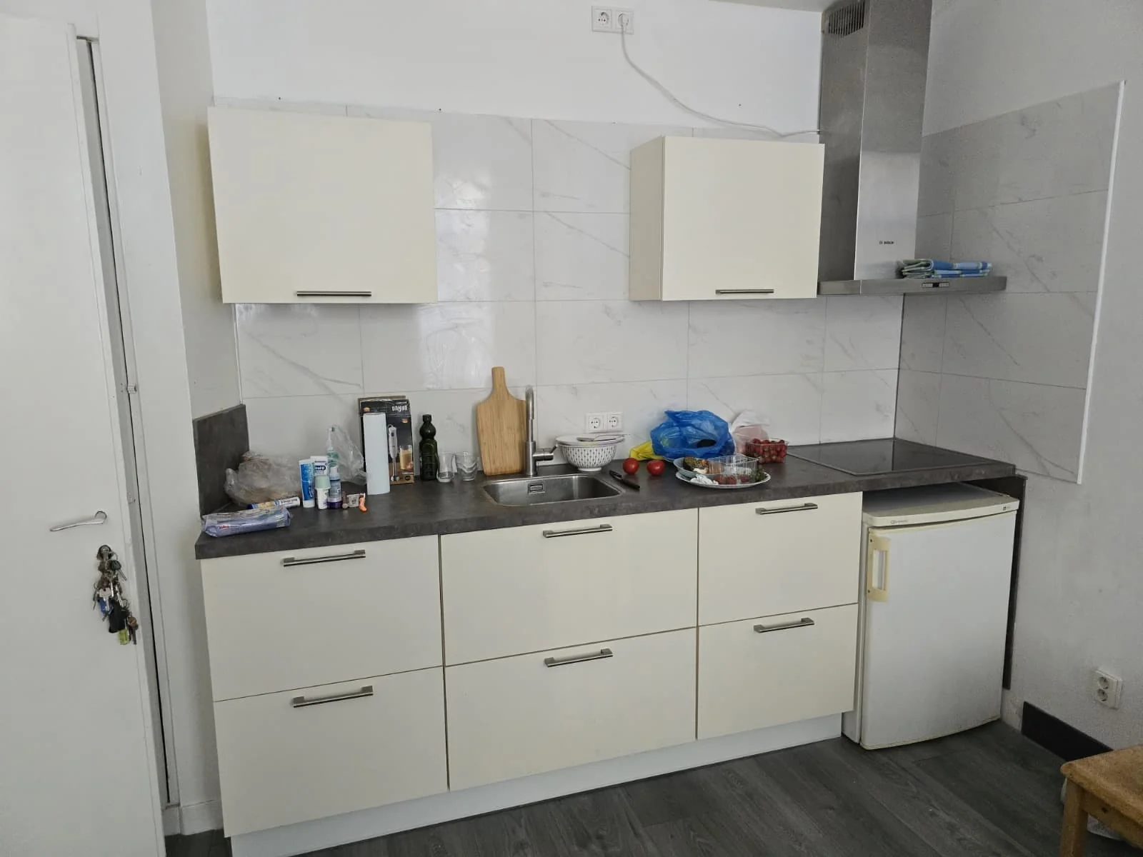 geblurde versie van de foto als achtergrond