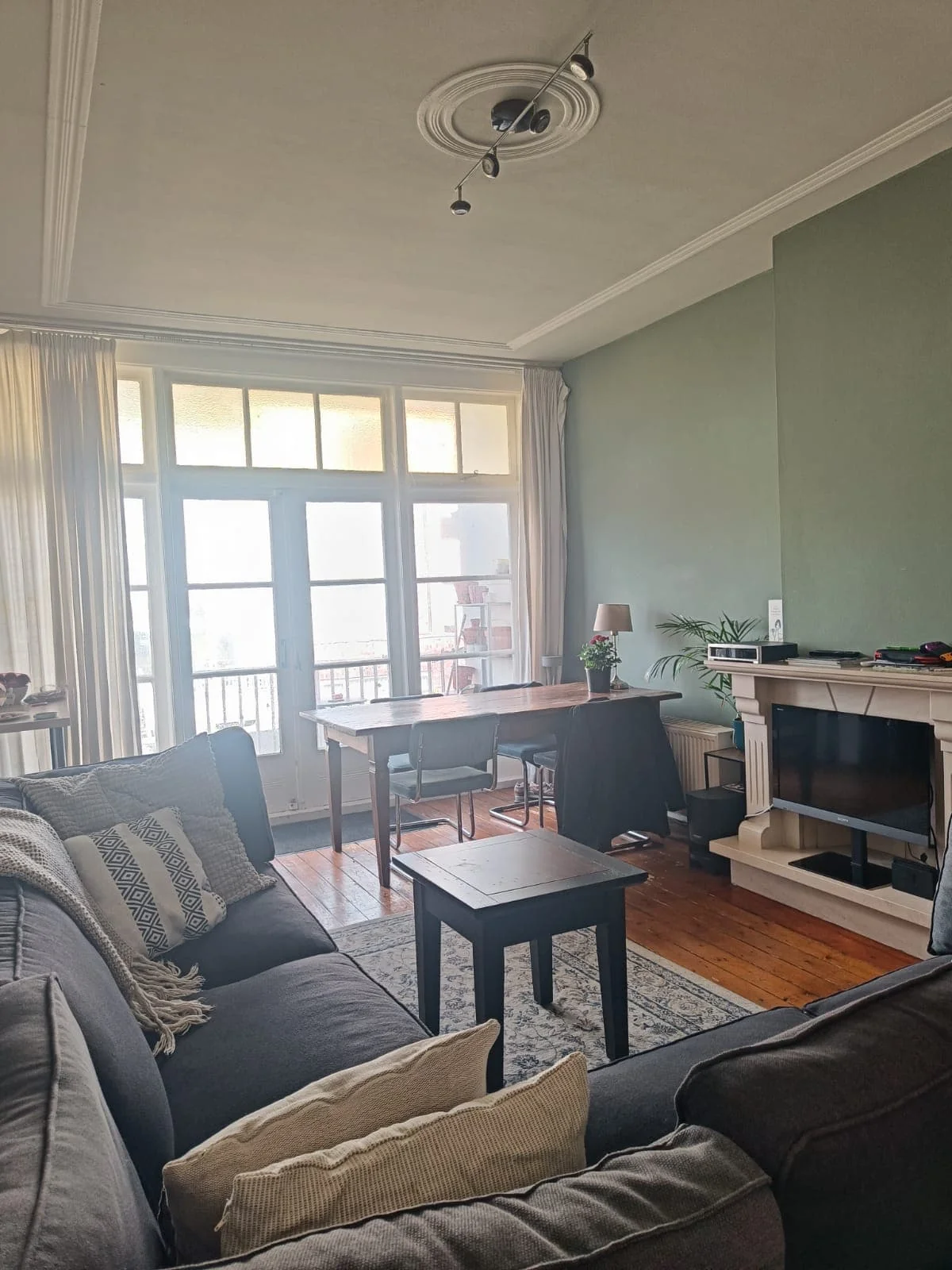 Foto van de Kamer gelegen aan de Laan van Meerdervoort in Den Haag