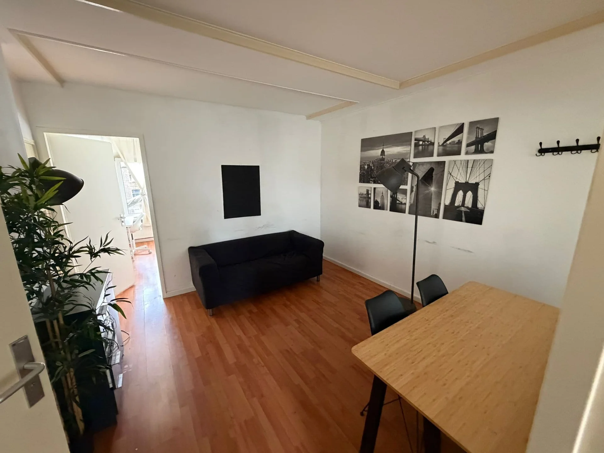 Foto van de Appartement gelegen aan de Dordtselaan in Rotterdam