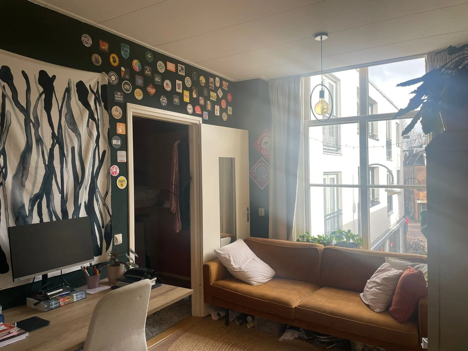 geblurde versie van de foto als achtergrond