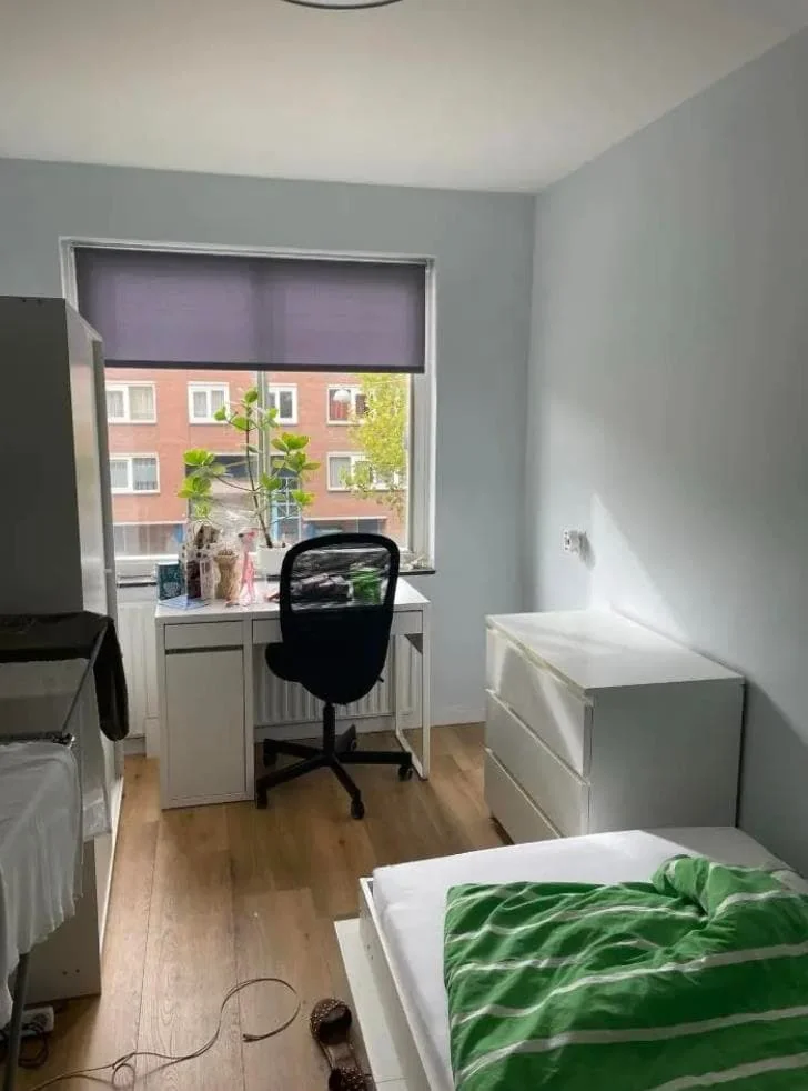 Foto van de Kamer gelegen aan de Dickenslaan in Amsterdam