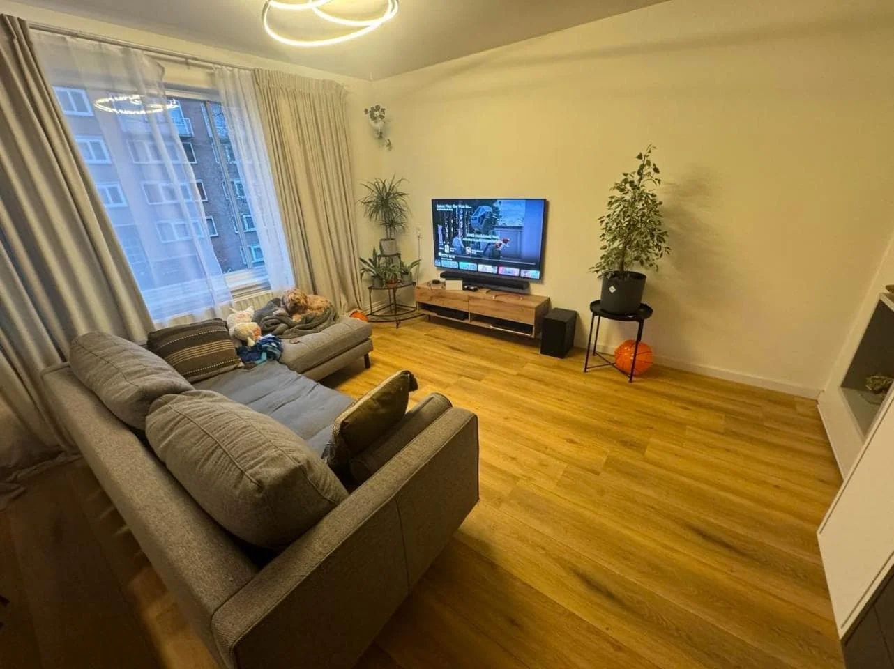 Foto van de Kamer gelegen aan de Dickenslaan in Amsterdam