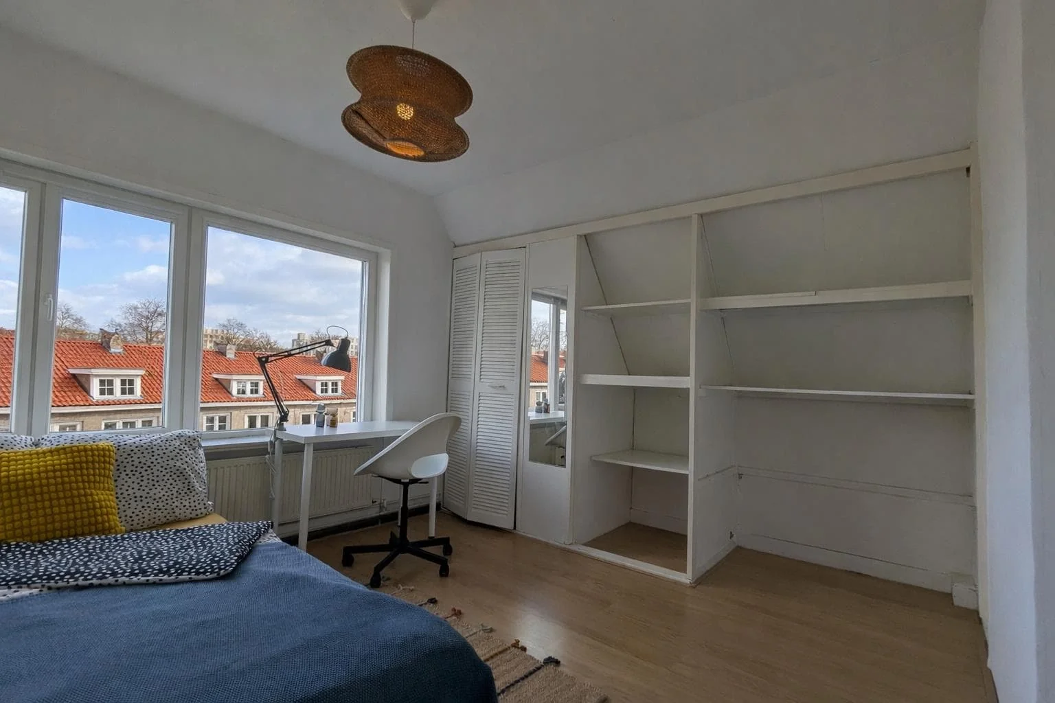 Foto van de Kamer gelegen aan de Cremerstraat in Haarlem