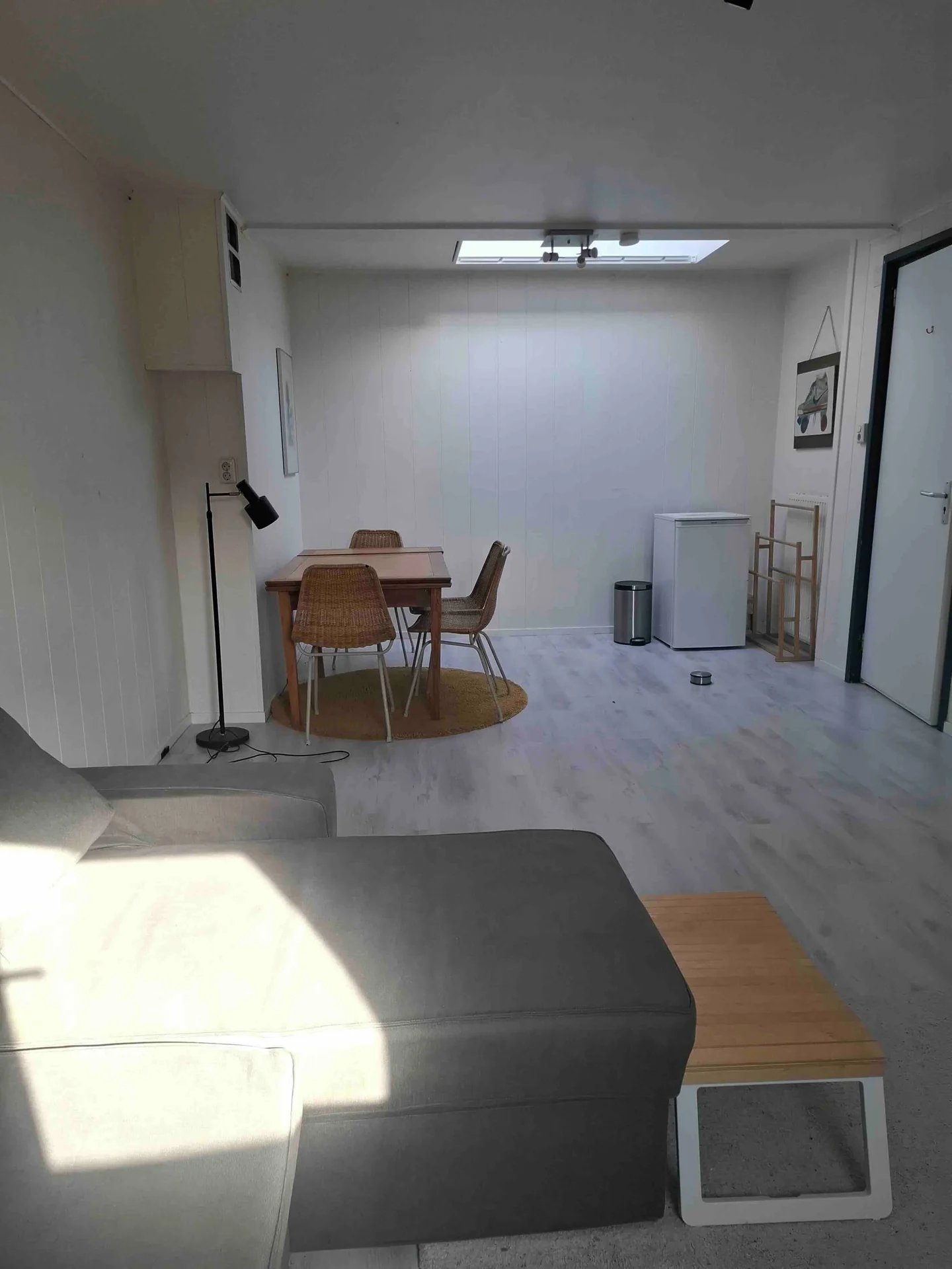 Foto van de Kamer gelegen aan de Roerstraat in Amsterdam