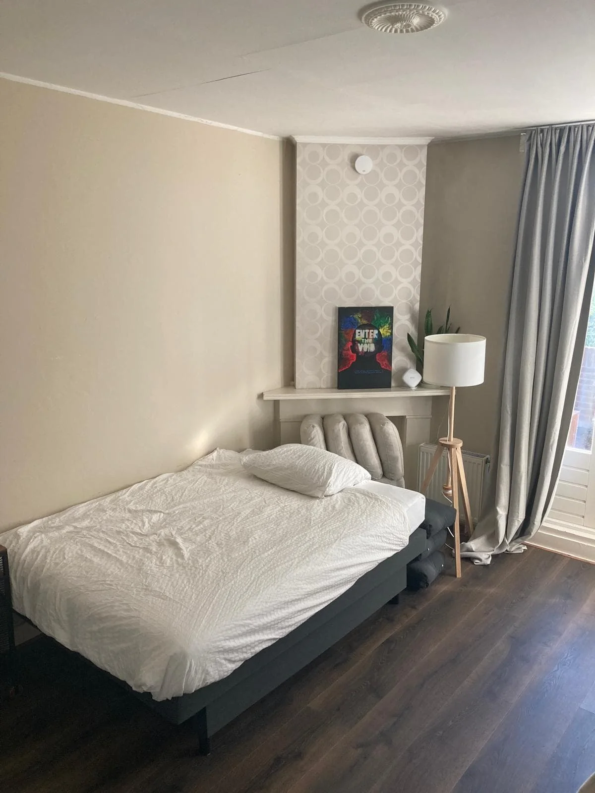 geblurde versie van de foto als achtergrond