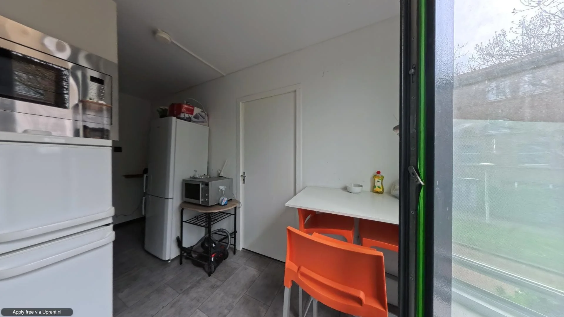 Foto van de Kamer gelegen aan de Vledderstraat in Den Haag