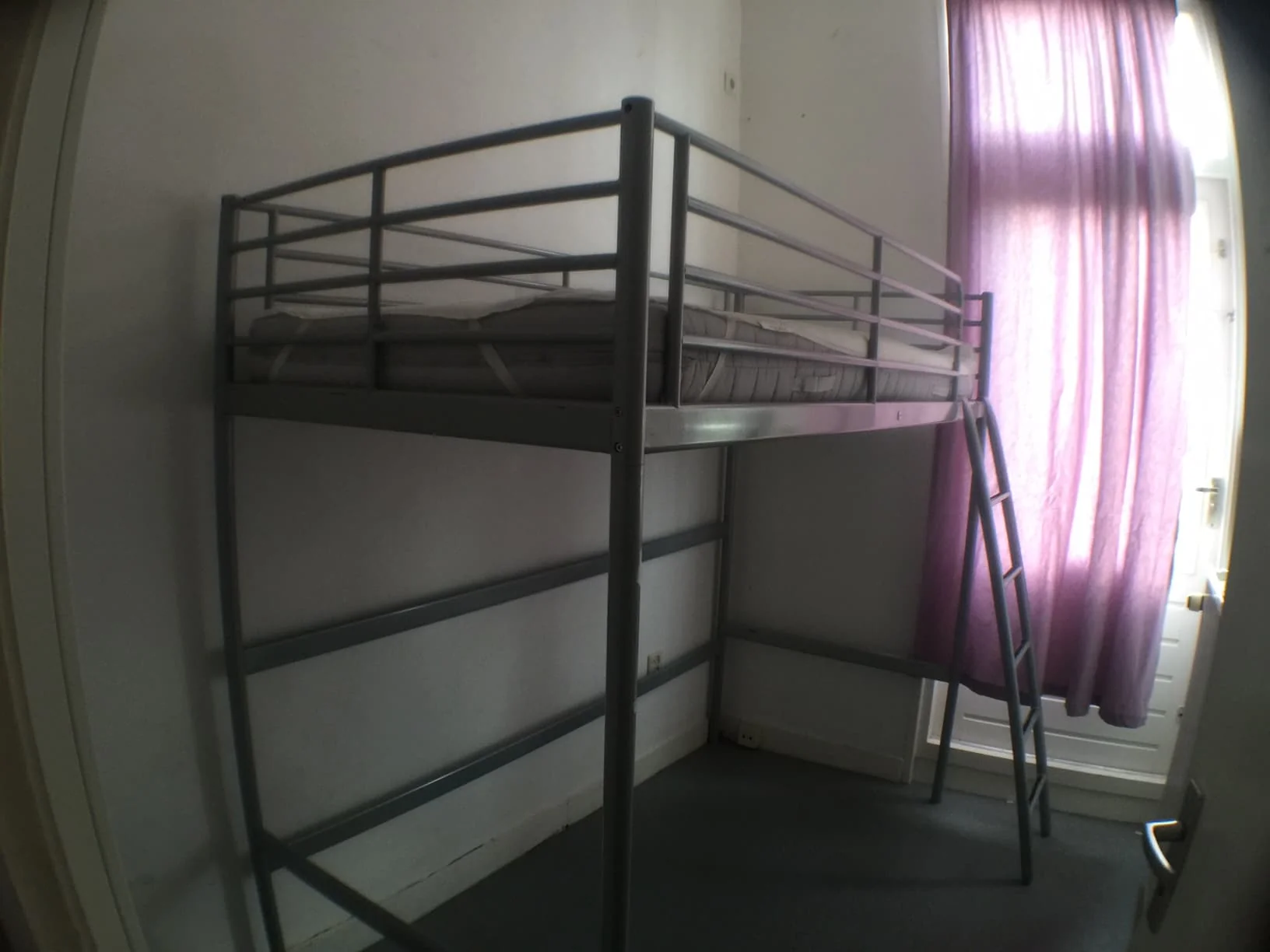 Foto van de Kamer gelegen aan de Willemsweg in Nijmegen