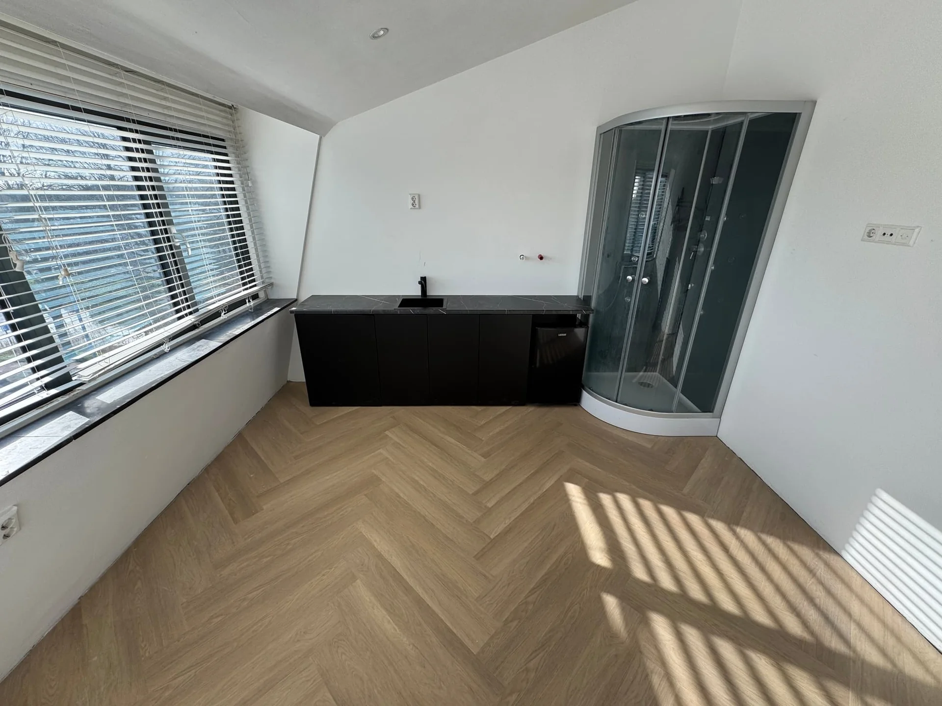 Foto van de Studio gelegen aan de Hoofdweg in Hoofddorp