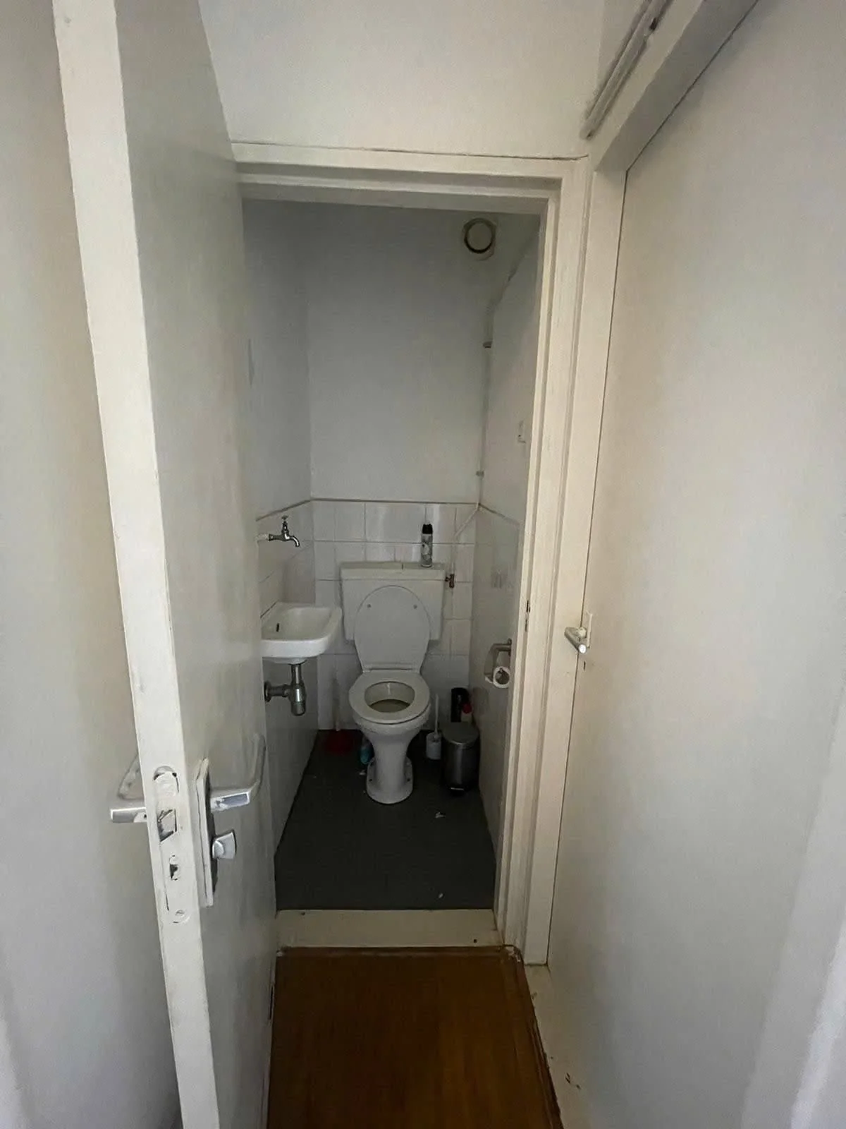 Foto van de Kamer gelegen aan de Mariniersweg in Rotterdam