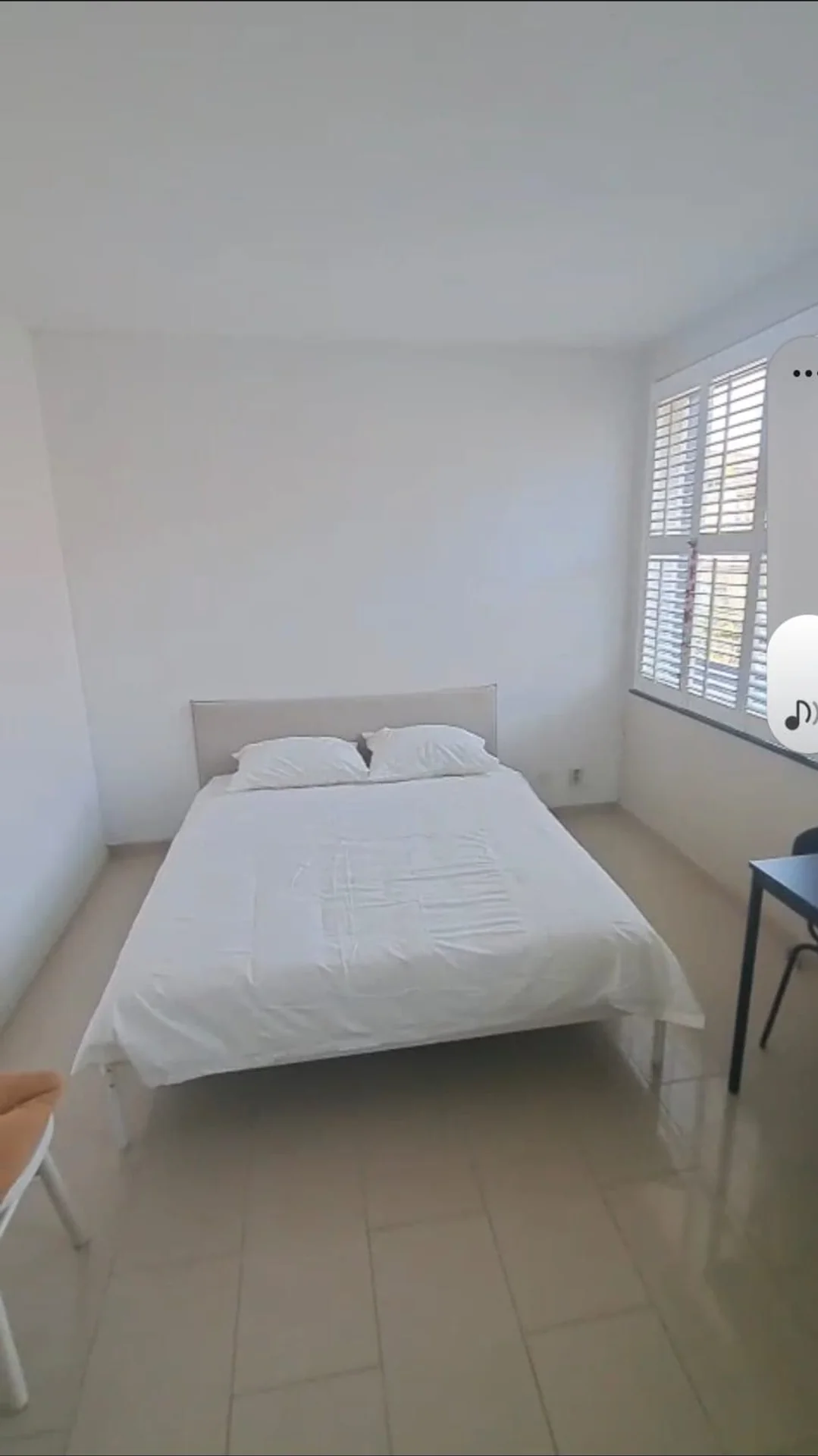 Foto van de Kamer gelegen aan de Pieter Postsingel in Amsterdam