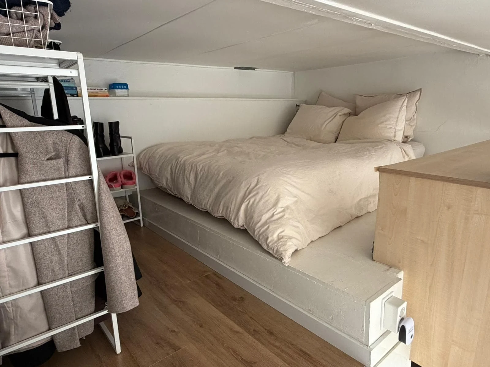 geblurde versie van de foto als achtergrond